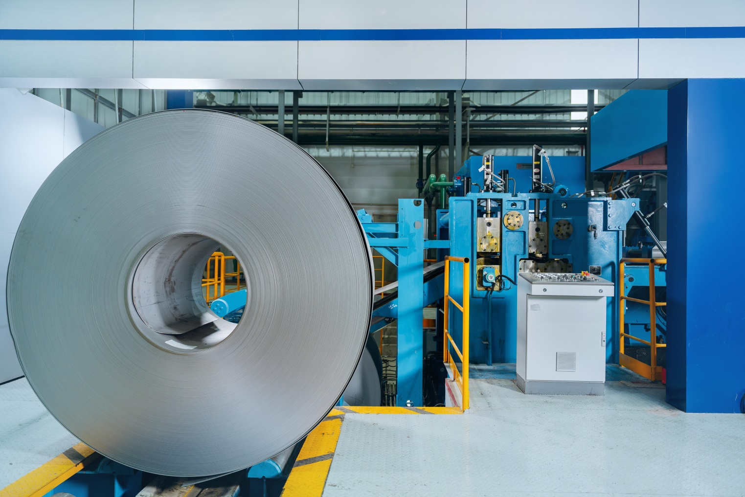 Vốn, nh&acirc;n lực l&agrave; th&aacute;ch thức lớn nhất khi đổi mới d&acirc;y chuyền sản xuất vật liệu- Ảnh 3.