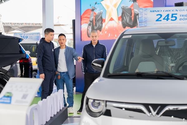 VinFast Minio Green - “mỏ vàng” mới cho dân kinh doanh vận tải đô thị- Ảnh 1.