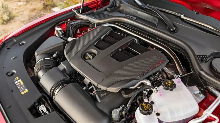 Xe cơ bắp Dodge Charger Sixpack gây tiếc nuối vì thiếu tiếng gầm động cơ- Ảnh 2.
