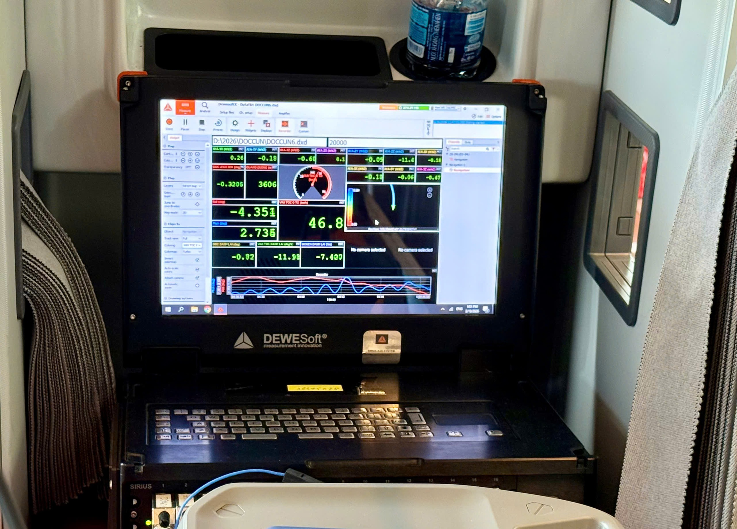 Thiết bị đo hiện đại &ldquo;bắt mạch&rdquo; xe kh&aacute;ch giường nằm hai tầng tr&ecirc;n cung đường đ&egrave;o- Ảnh 9.