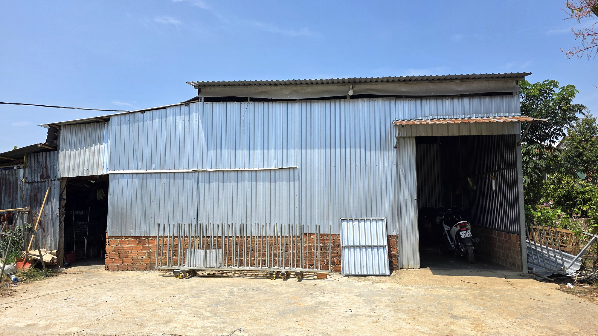 Nỗi đau nam sinh ph&uacute;t chốc mất cả gia đ&igrave;nh- Ảnh 2.