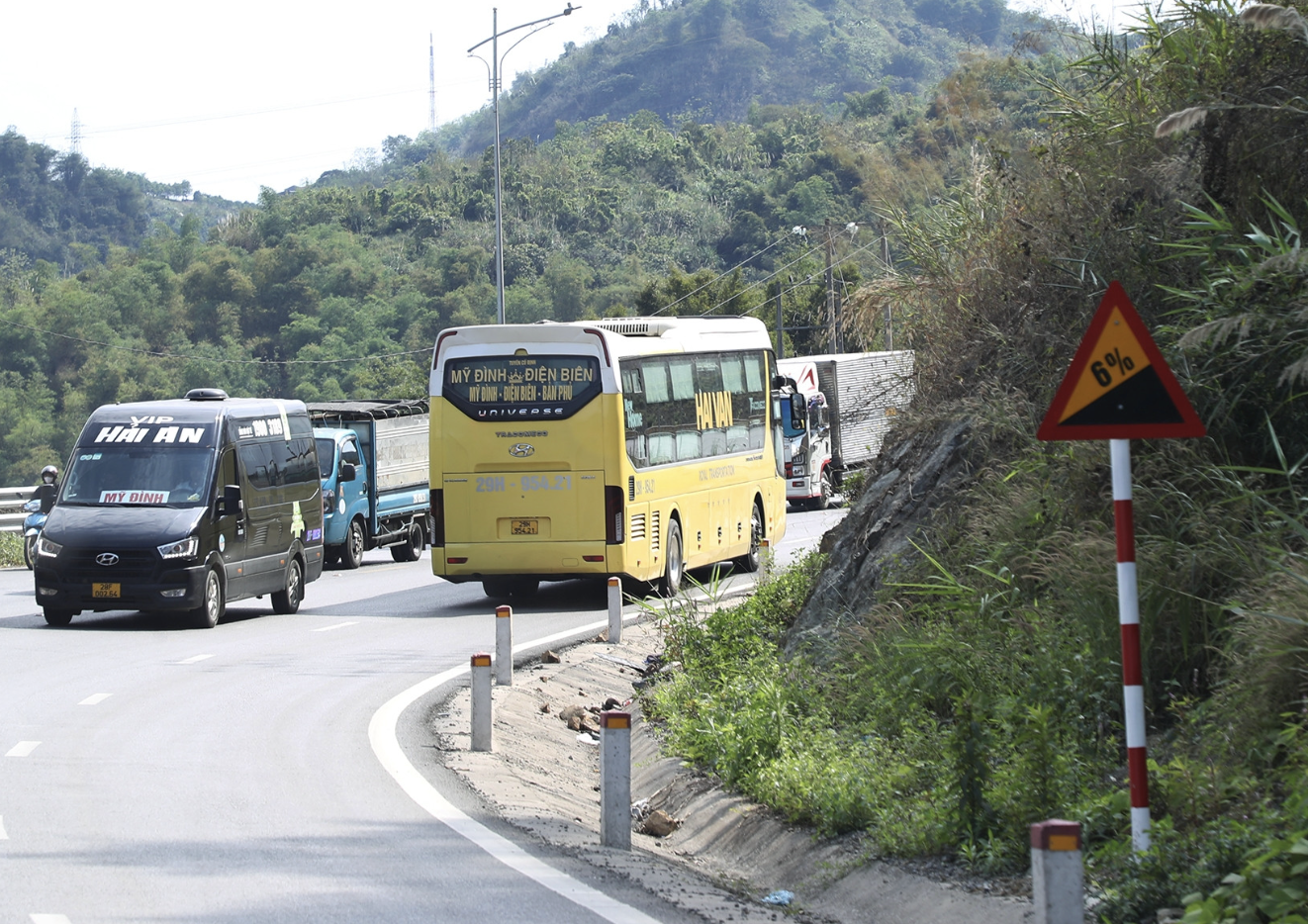 Hơn 15.000 xe giường nằm hoạt động, Bộ X&acirc;y dựng đưa ra loạt giải ph&aacute;p bảo đảm an to&agrave;n- Ảnh 1.
