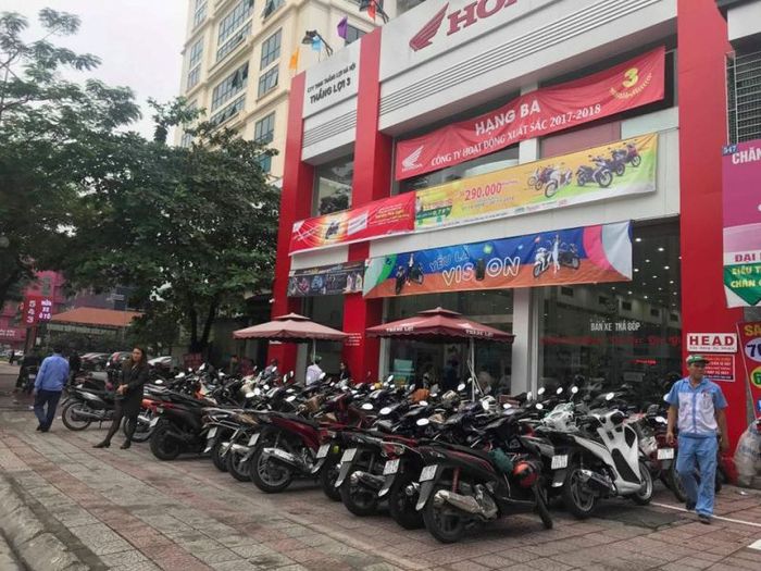 Doanh số xe máy Honda giảm nhẹ- Ảnh 2.