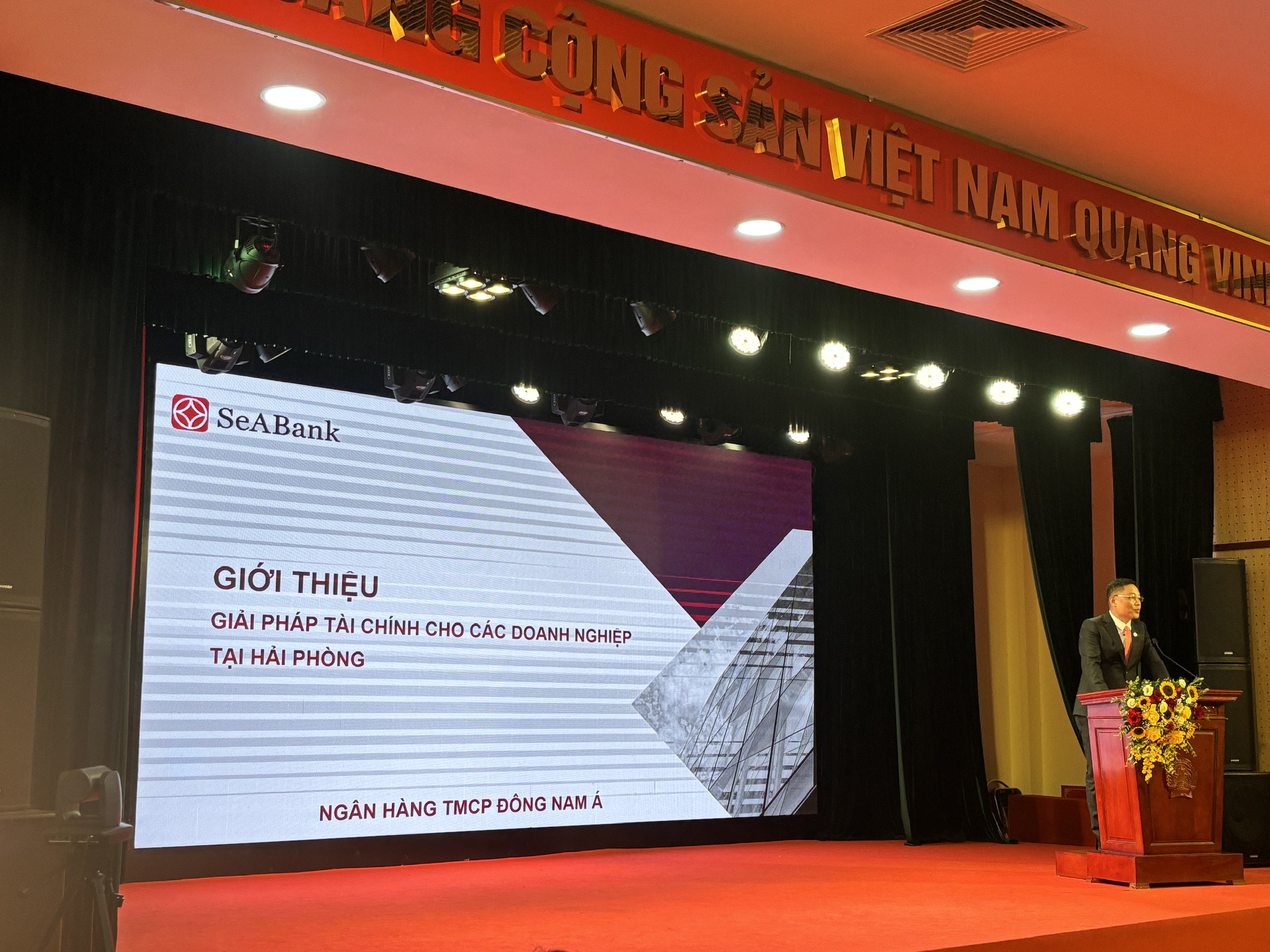 Kết nối nguồn lực, đ&ograve;n bẩy n&acirc;ng cao quyền năng kinh tế cho phụ nữ- Ảnh 2.