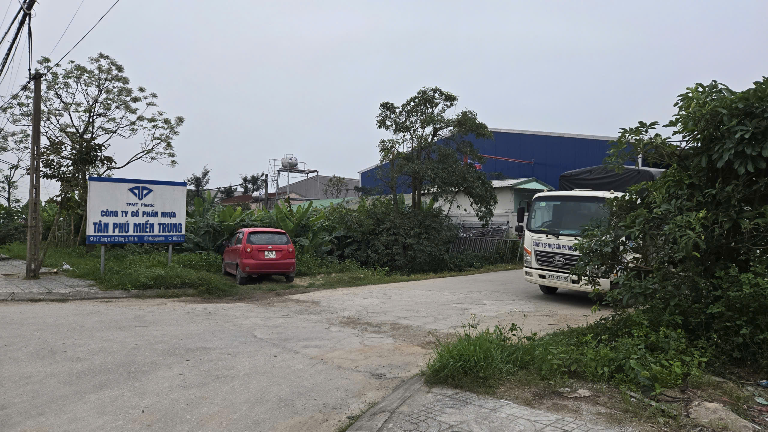 Nghệ An gỡ &ldquo;n&uacute;t thắt&rdquo; để th&uacute;c đẩy ph&aacute;t triển c&aacute;c cụm c&ocirc;ng nghiệp- Ảnh 4.