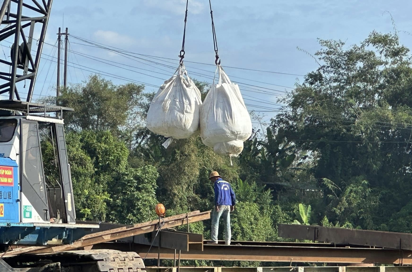 Đồng Nai: Tăng tốc thi c&ocirc;ng, phấn đấu hợp long, th&ocirc;ng xe kỹ thuật cầu Hiếu Li&ecirc;m dịp 30/4- Ảnh 15.