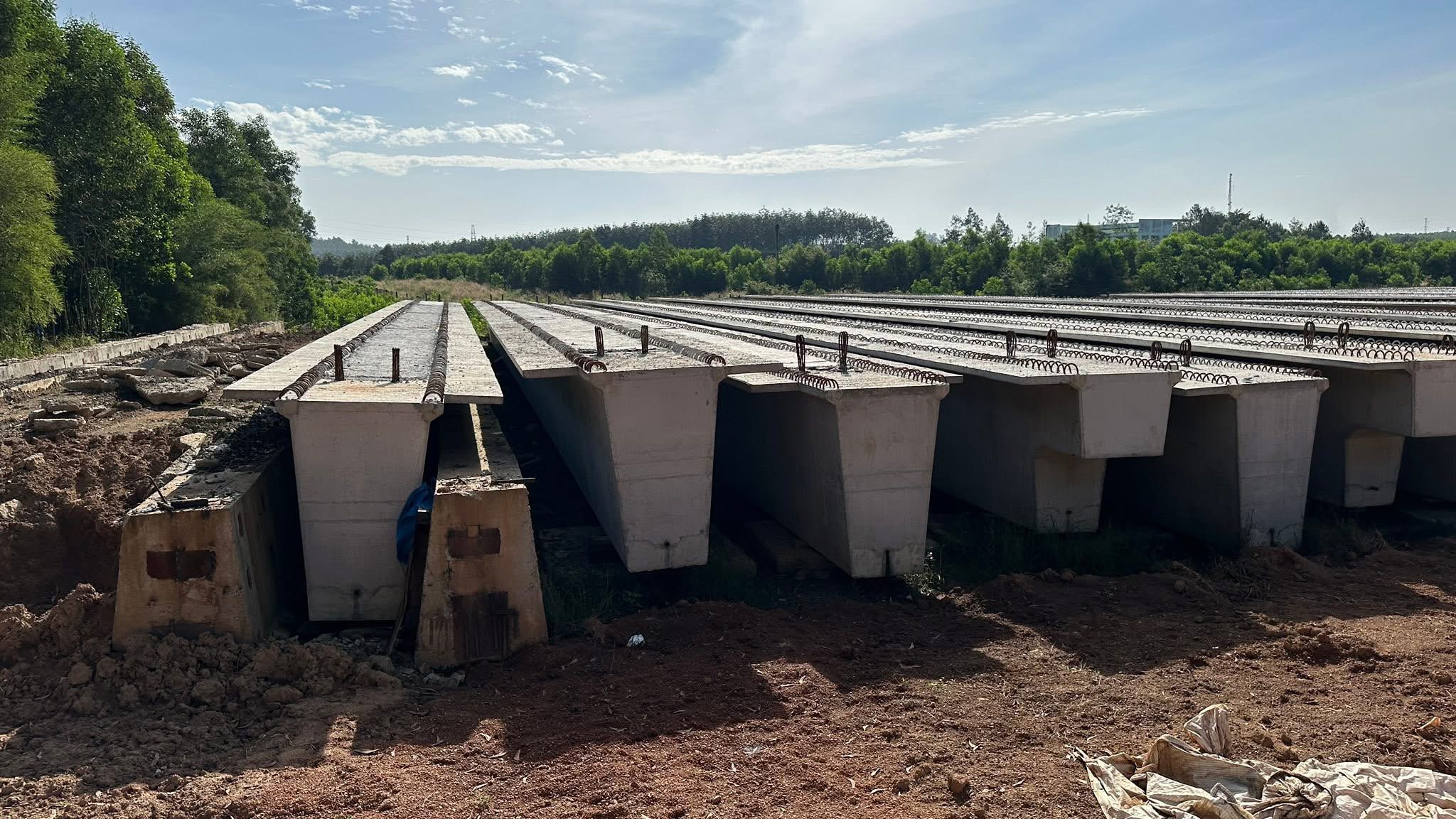 Đồng Nai: Tăng tốc thi c&ocirc;ng, phấn đấu hợp long, th&ocirc;ng xe kỹ thuật cầu Hiếu Li&ecirc;m dịp 30/4- Ảnh 16.