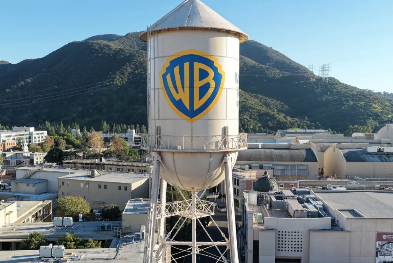 Thương vụ s&aacute;p nhập trị gi&aacute; trăm tỷ USD tại Hollywood gặp r&agrave;o cản- Ảnh 2.