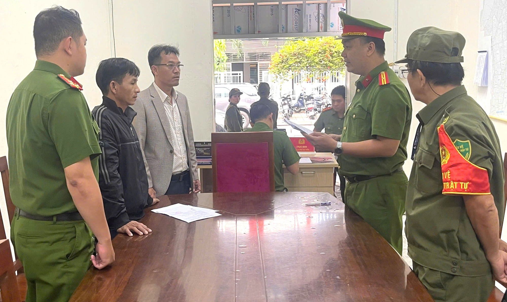 Đà Nẵng: Tự ý bán đất góp chung, chiếm đoạt 1,4 tỷ đồng- Ảnh 1. Đà Nẵng: Tự ý bán đất góp chung, chiếm đoạt 1,4 tỷ đồng- Ảnh 1.