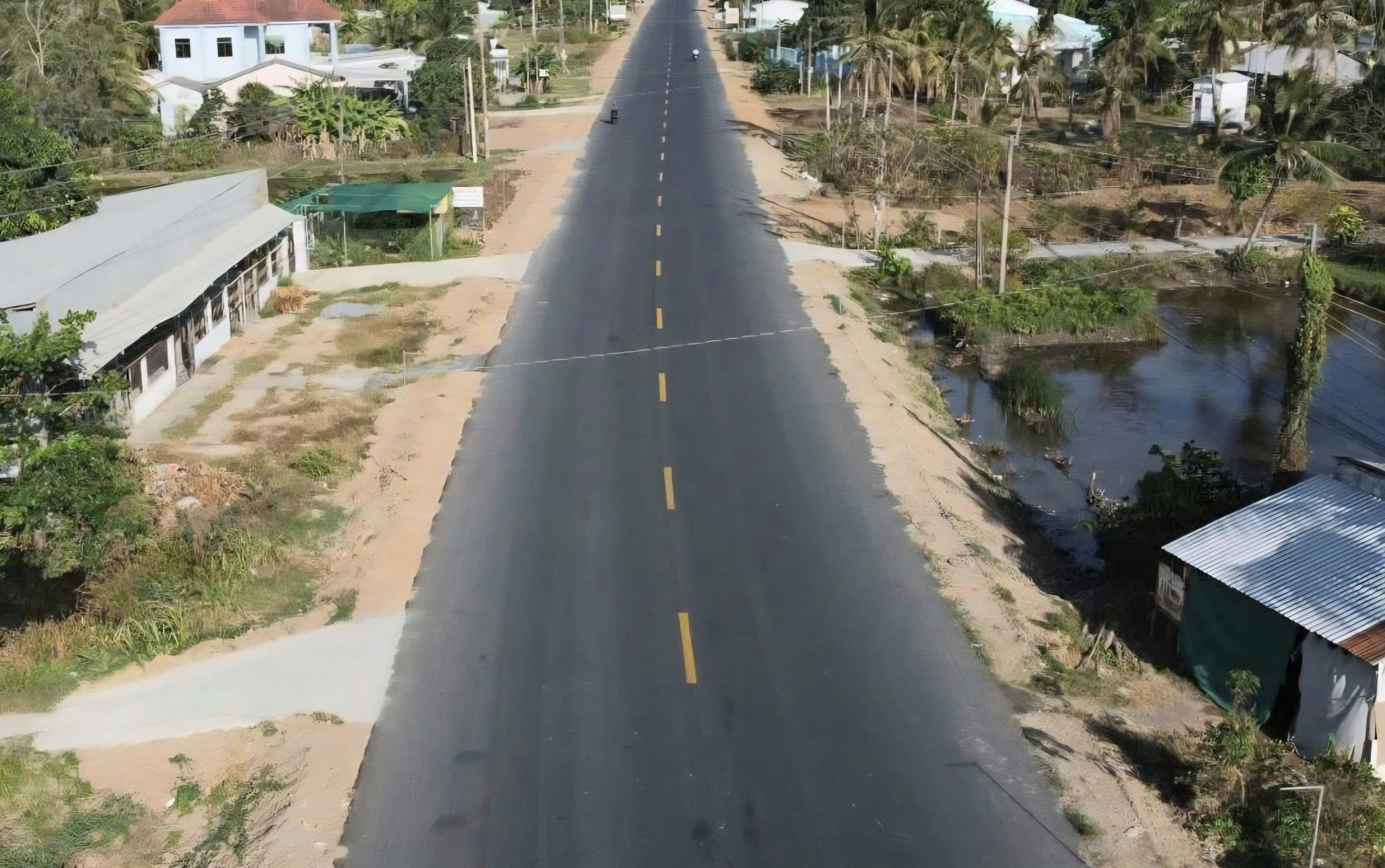 Gần 9.300 tỷ đồng đầu tư nâng cấp 3 tuyến quốc lộ tại Đồng bằng sông Cửu Long- Ảnh 1. Gần 9.300 tỷ đồng đầu tư nâng cấp 3 tuyến quốc lộ tại Đồng bằng sông Cửu Long- Ảnh 1.