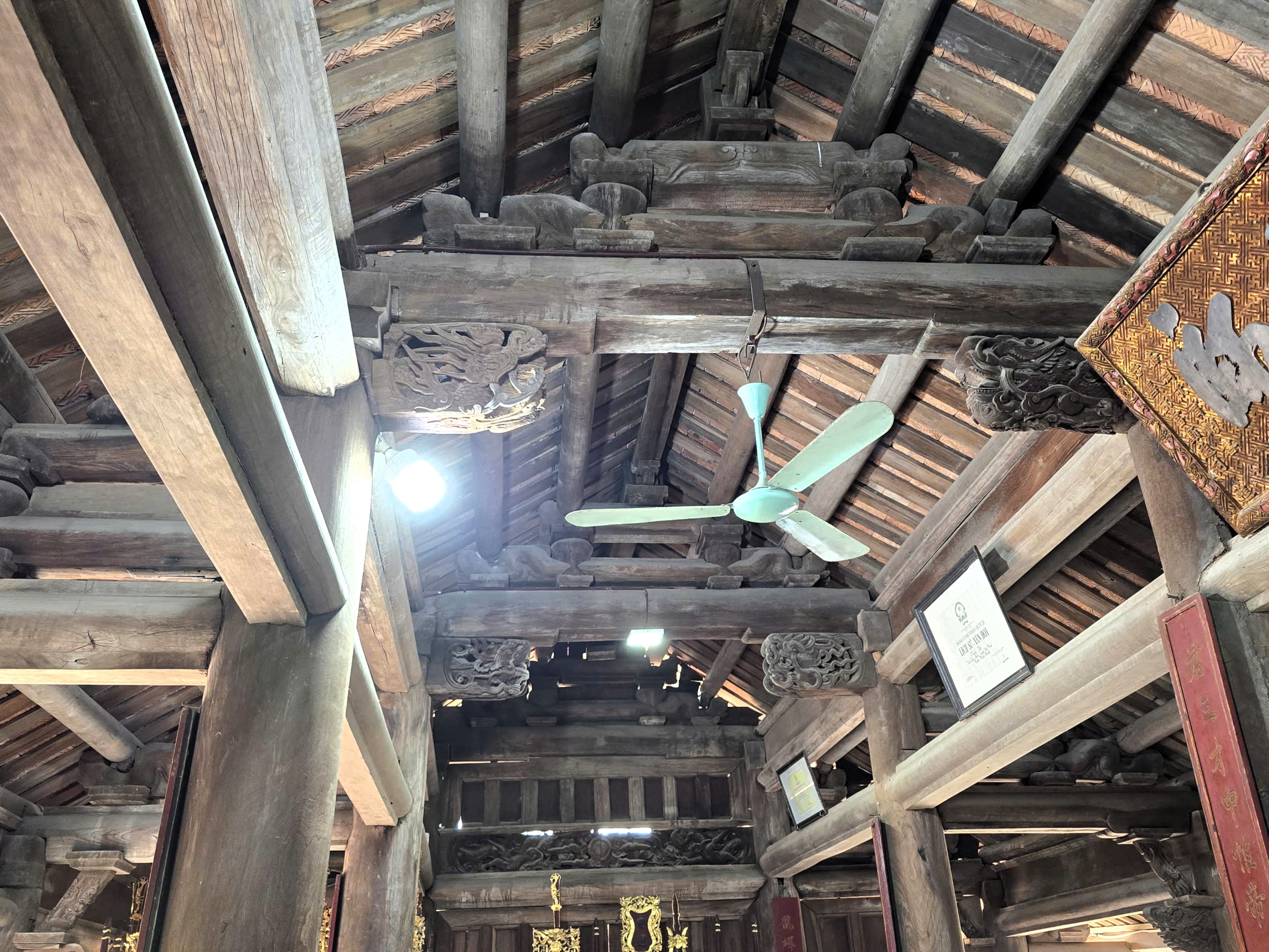 Ch&ugrave;a Keo (Hưng Y&ecirc;n): C&ocirc;ng tr&igrave;nh kiến tr&uacute;c gỗ cổ với kh&ocirc;ng gian &ldquo;ch&ugrave;a - đ&igrave;nh - đền&rdquo; độc đ&aacute;o- Ảnh 15.