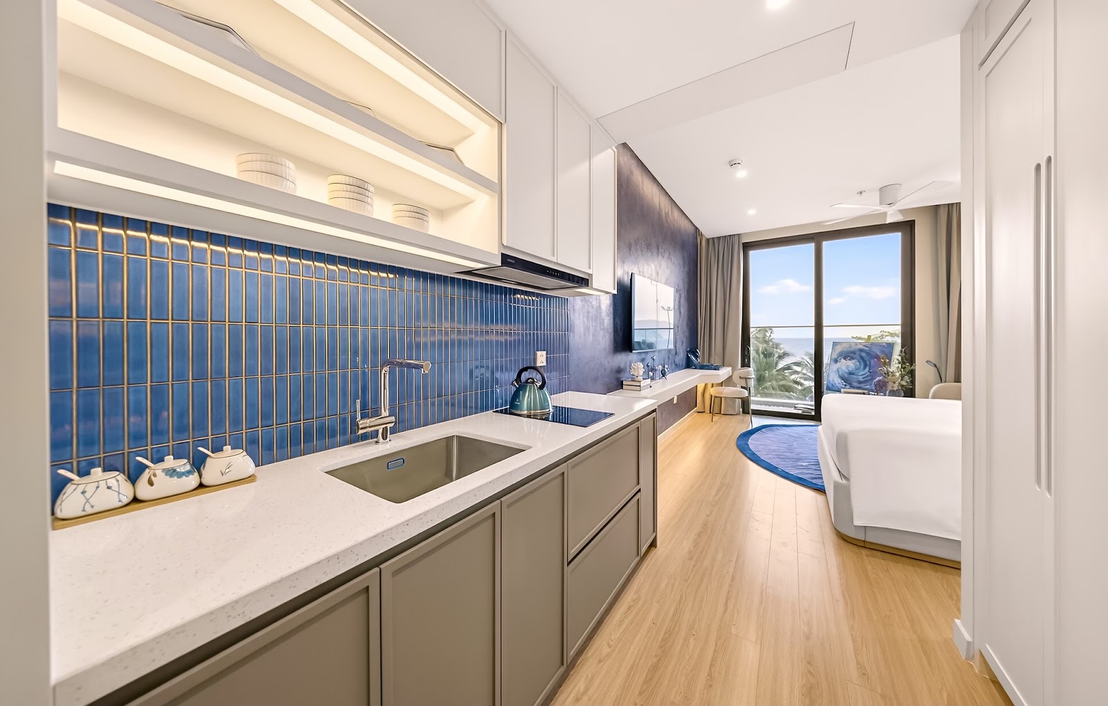 Khám phá nhà mẫu Charmora City: Không gian sống khoáng đạt giữa lòng phố biển Nha Trang- Ảnh 4.