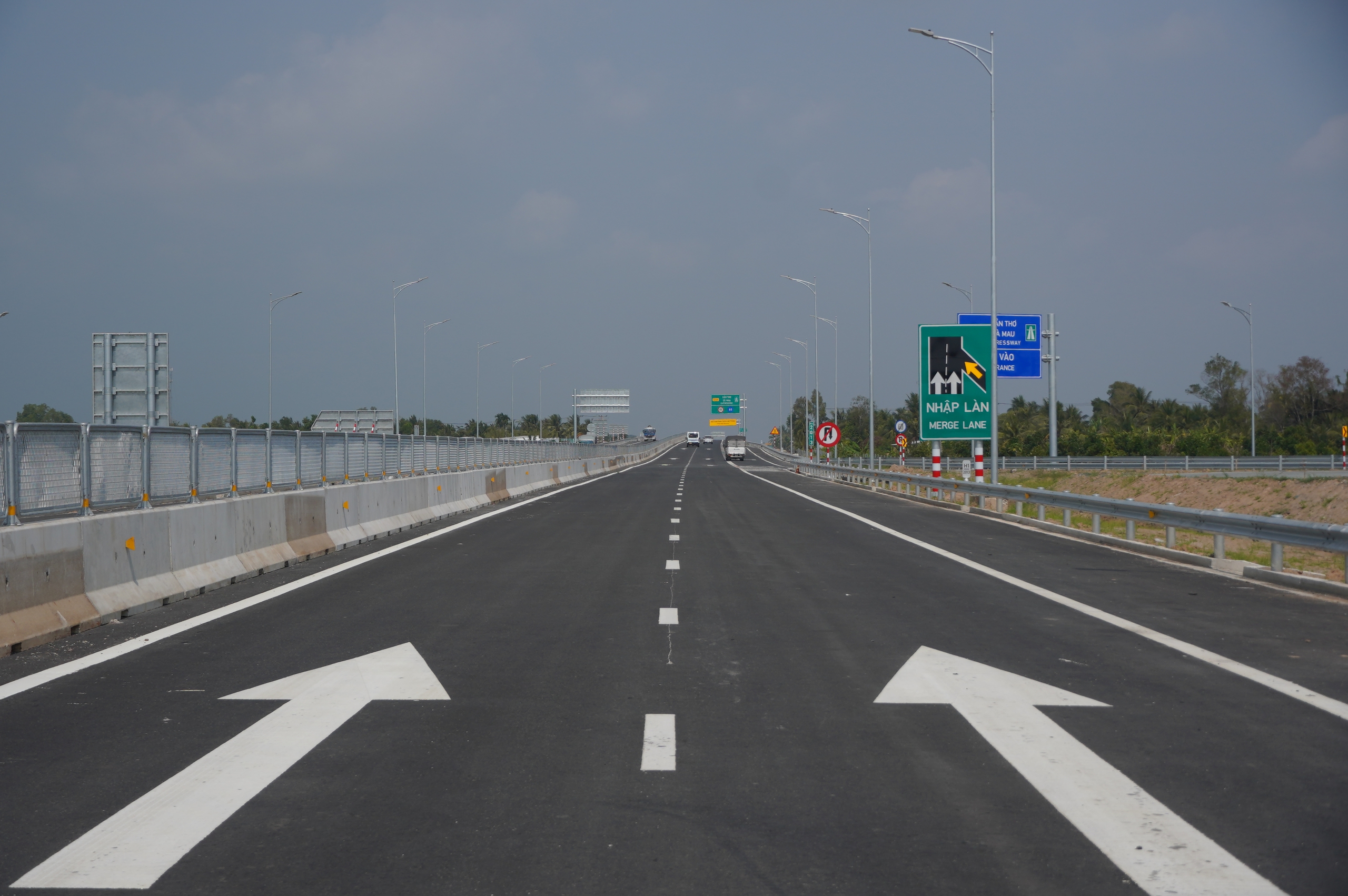 Tạm dừng khai thác đoạn cao tốc Hậu Giang - Cà Mau- Ảnh 1. Tạm dừng khai thác đoạn cao tốc Hậu Giang - Cà Mau- Ảnh 1.