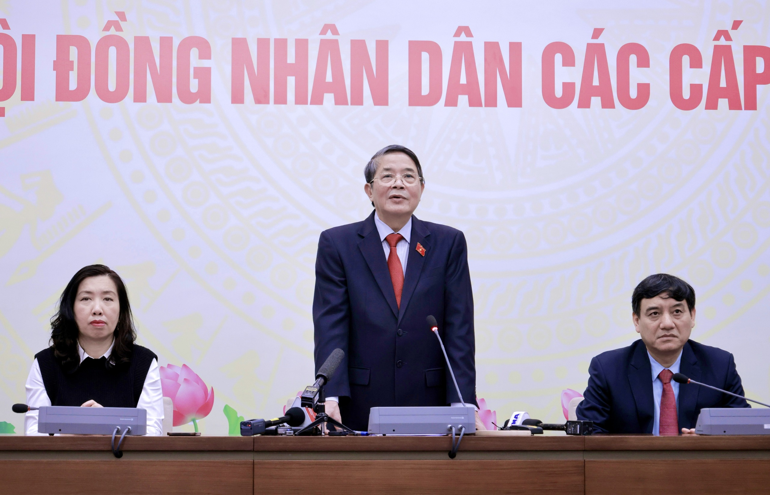 Sẽ cập nhật kết quả và tiến độ bầu cử trên toàn quốc định kỳ 2 tiếng/lần- Ảnh 2. Sẽ cập nhật kết quả và tiến độ bầu cử trên toàn quốc định kỳ 2 tiếng/lần- Ảnh 2.