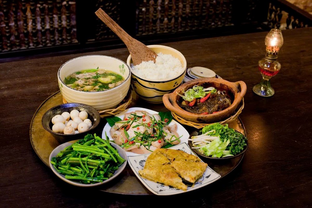 Thể lệ cuộc thi viết chủ đề &ldquo;Bữa cơm gia đ&igrave;nh ấm &aacute;p y&ecirc;u thương&rdquo;- Ảnh 2.