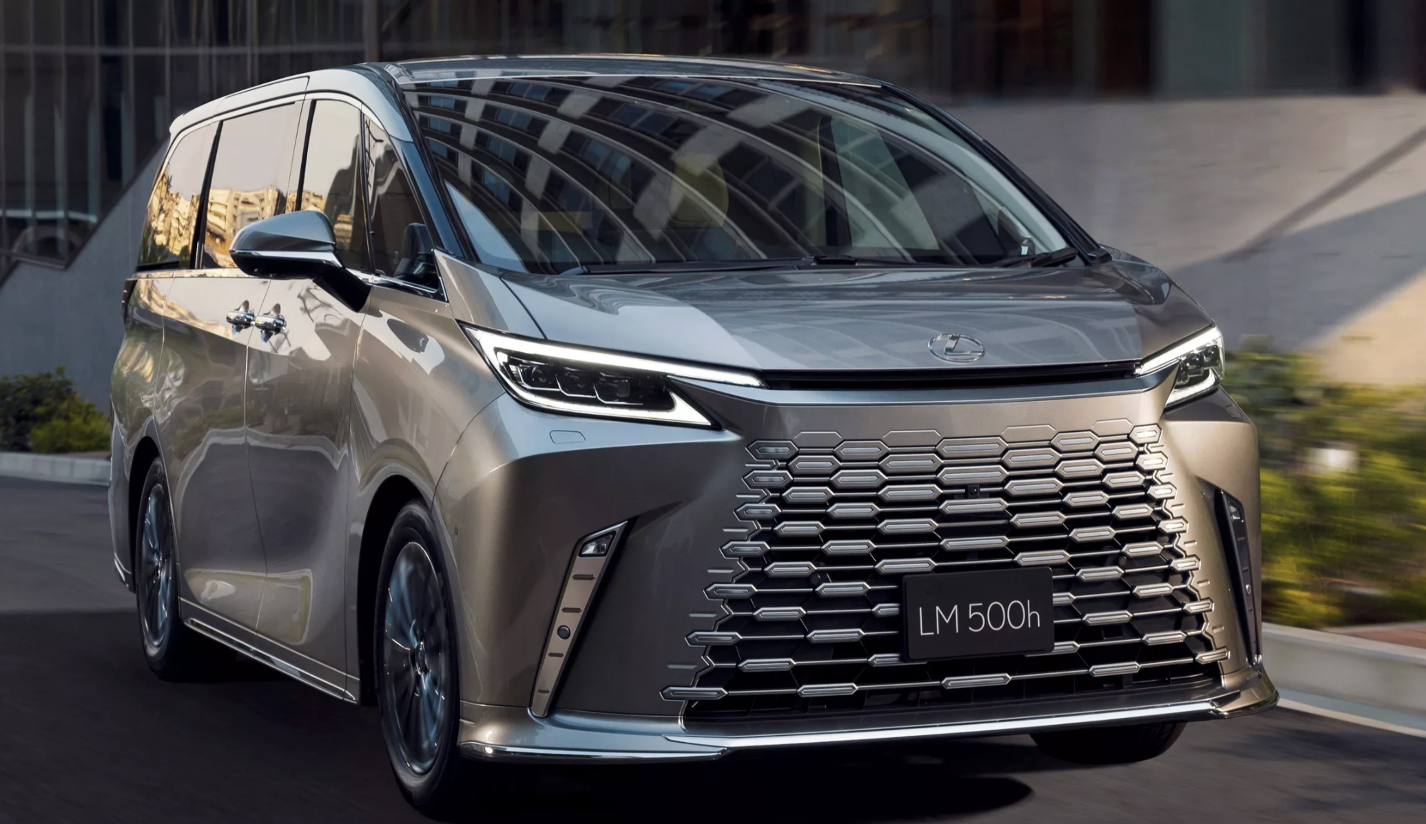 Lexus LM 2026 cập nhật thêm tính năng mới- Ảnh 1.