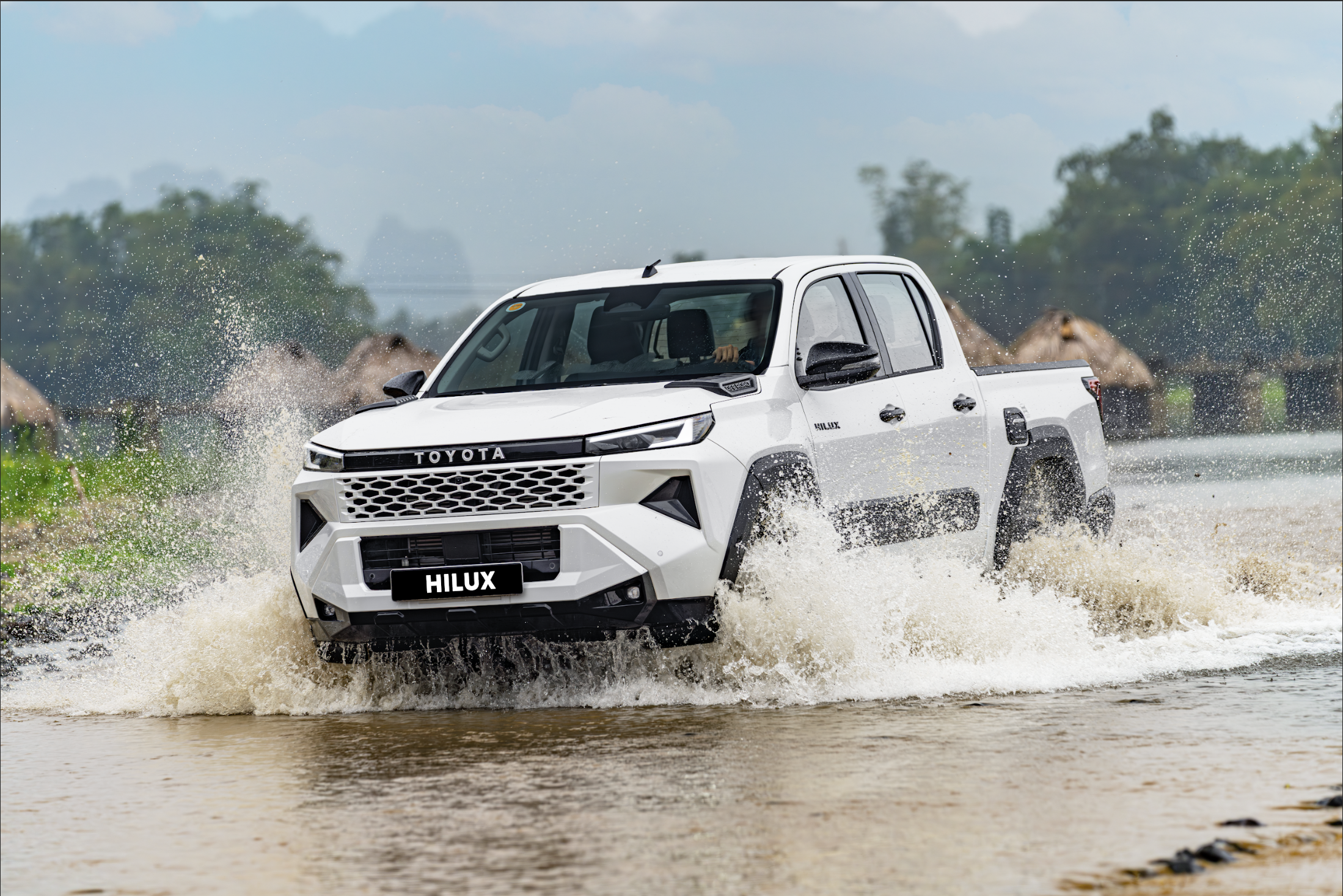 Toyota Hilux mới: Bước ngoặt của mẫu bán tải thực dụng- Ảnh 3.