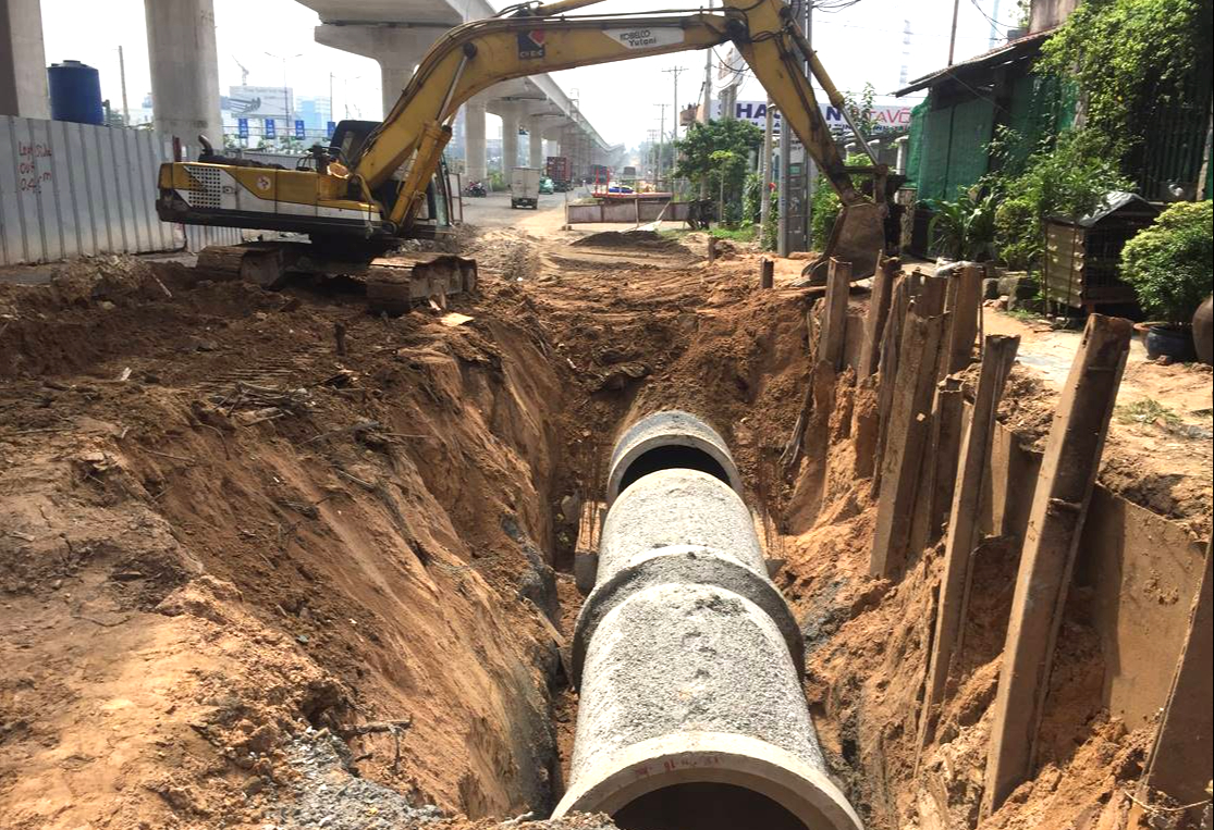 UBND th&agrave;nh phố H&agrave; Nội khuyến kh&iacute;ch c&aacute;c tổ chức, c&aacute; nh&acirc;n tham gia đầu tư x&acirc;y dựng c&aacute;c c&ocirc;ng tr&igrave;nh tuy nen, h&agrave;o kỹ thuật hoặc cống, bể kỹ thuật theo c&aacute;c h&igrave;nh thức đầu tư th&iacute;ch hợp