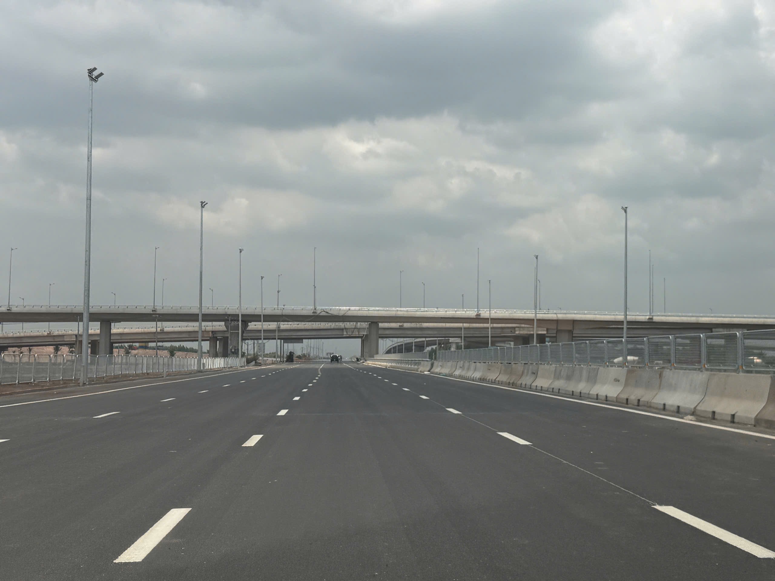 Đề xuất thông xe hai đoạn cao tốc Biên Hòa - Vũng Tàu cuối tháng 3- Ảnh 2. Đề xuất thông xe hai đoạn cao tốc Biên Hòa - Vũng Tàu cuối tháng 3- Ảnh 2.