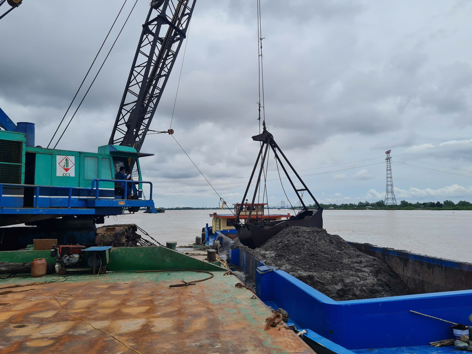 Thanh tra tỉnh An Giang chỉ ra h&agrave;ng loạt vi phạm của doanh nghiệp khai th&aacute;c kho&aacute;ng sản- Ảnh 1.