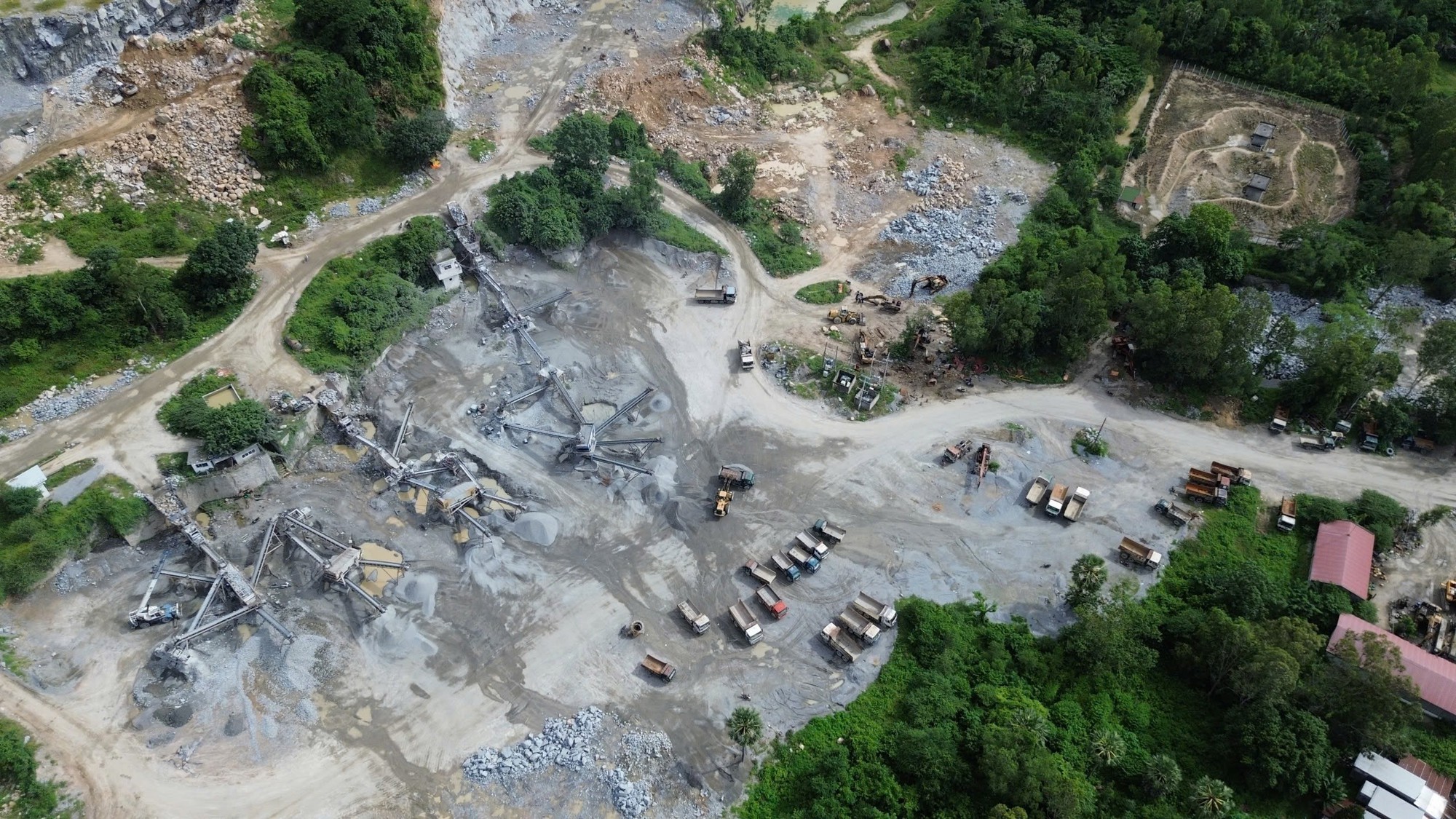 Thanh tra tỉnh An Giang chỉ ra h&agrave;ng loạt vi phạm của doanh nghiệp khai th&aacute;c kho&aacute;ng sản- Ảnh 2.