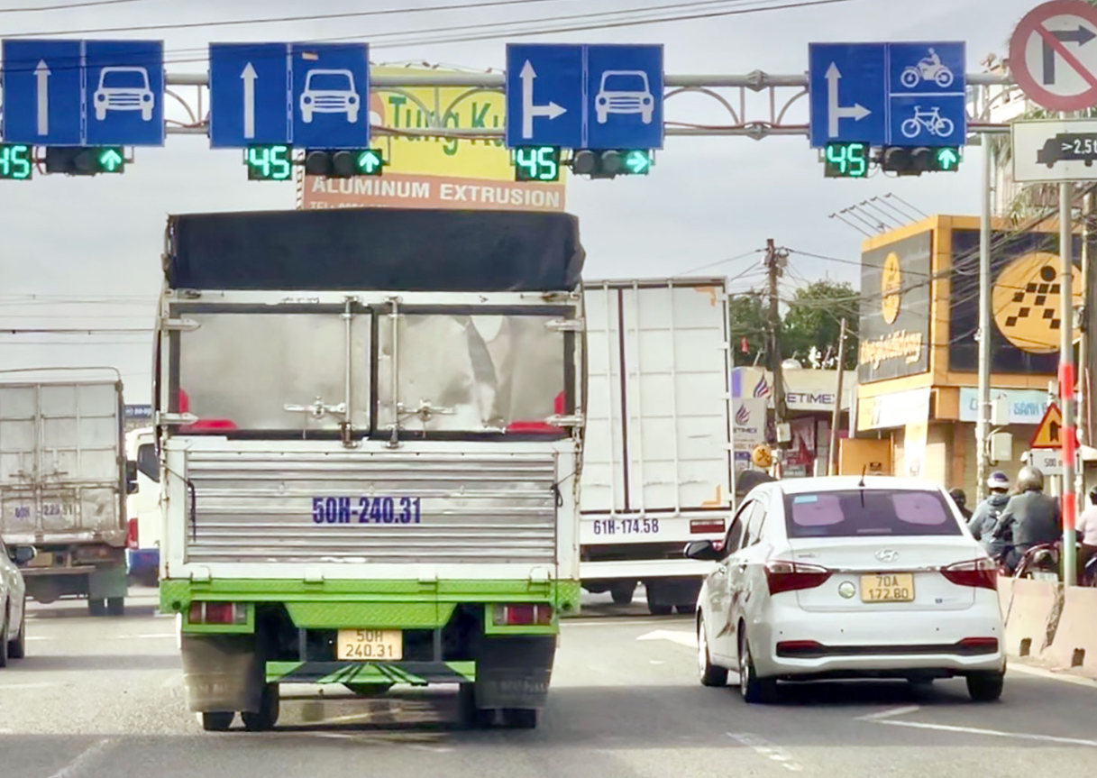 Gỡ n&uacute;t thắt giao th&ocirc;ng ng&atilde; ba s&acirc;n golf Long Th&agrave;nh, t&aacute;ch d&ograve;ng xe rẽ phải tr&ecirc;n quốc lộ 51- Ảnh 2.