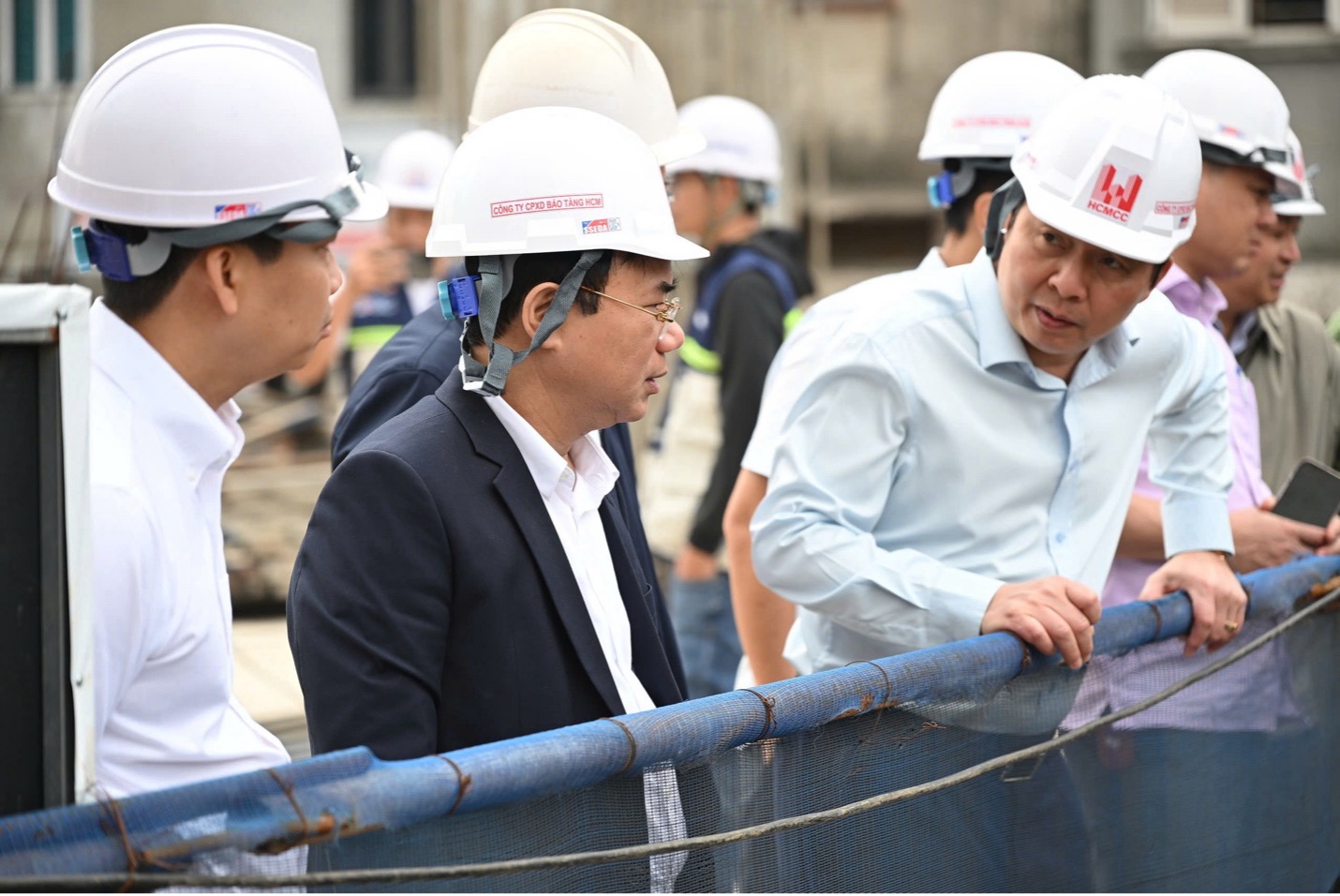 Thứ trưởng Nguyễn Văn Sinh kiểm tra tiến độ 6 dự án nhà ở xã hội tại Hà Nội- Ảnh 2.