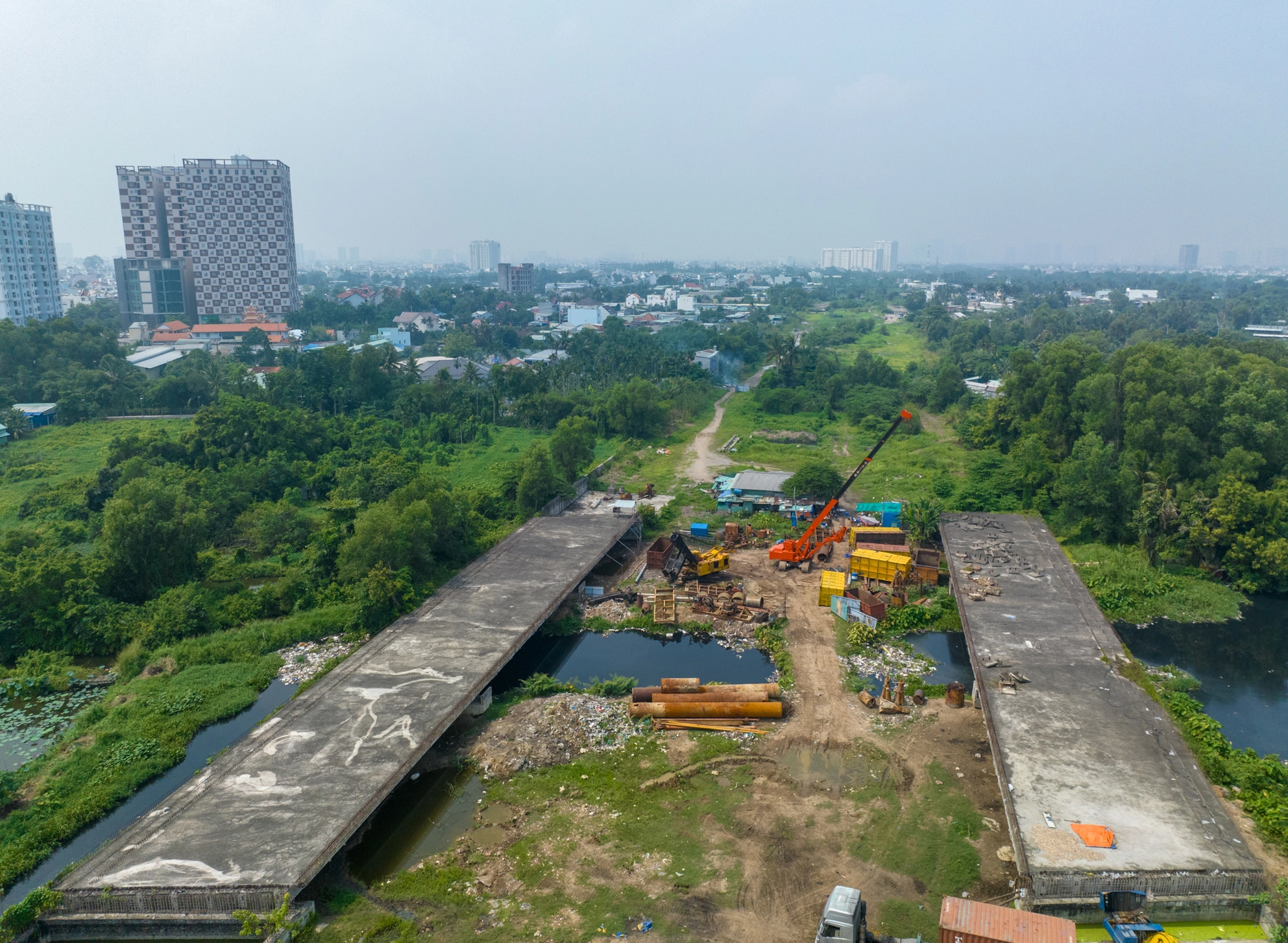 TP.HCM: Tăng tốc giải phóng mặt bằng, nỗ lực khép kín Vành đai 2- Ảnh 1. TP.HCM: Tăng tốc giải phóng mặt bằng, nỗ lực khép kín Vành đai 2- Ảnh 1.