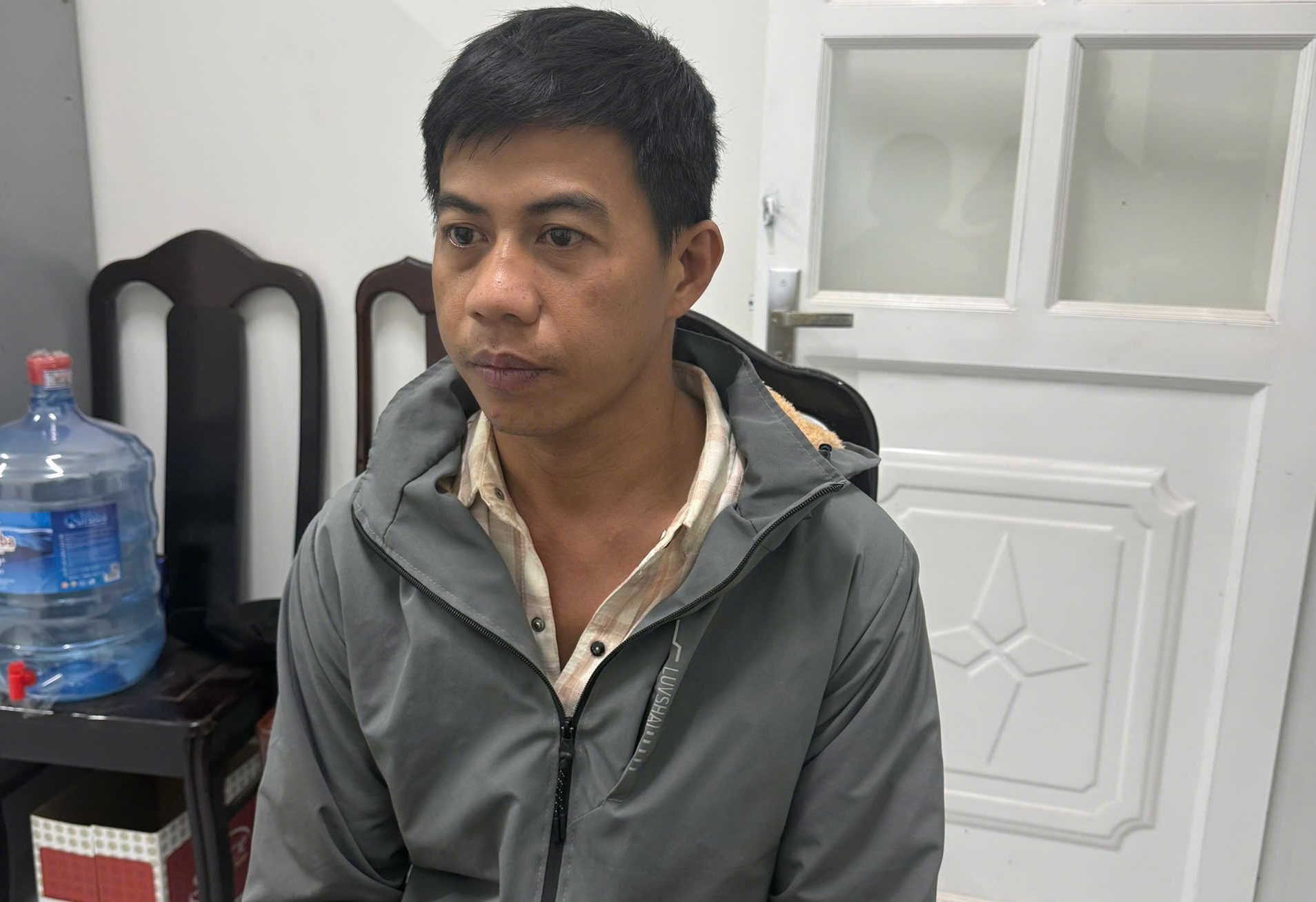 Đắk Lắk: Tạm giữ t&agrave;i xế dương t&iacute;nh ma t&uacute;y, điều khiển xe qu&aacute; tải g&acirc;y tai nạn chết người- Ảnh 2.