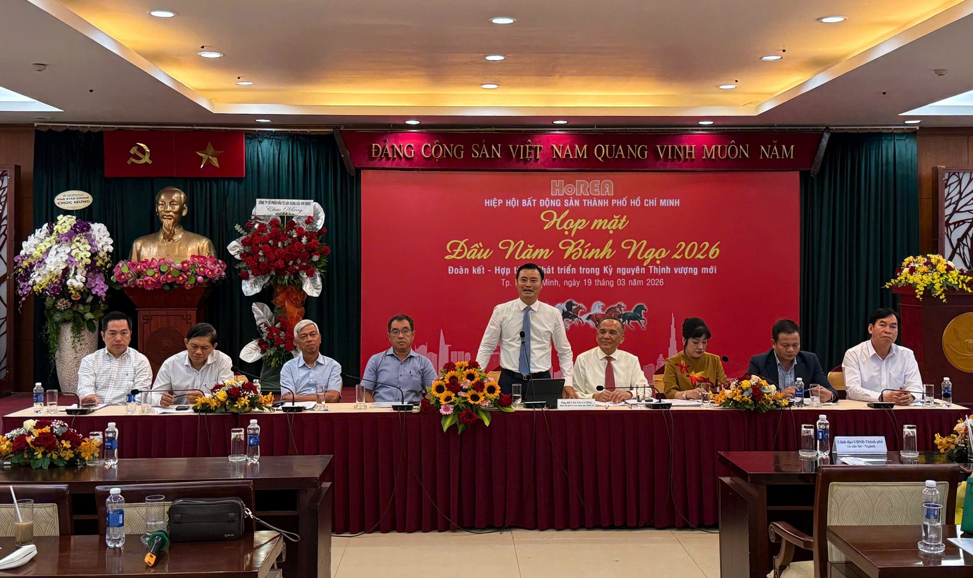 TP.HCM chỉ đạo tháo gỡ điểm nghẽn bất động sản, thúc đẩy phát triển đô thị bền vững- Ảnh 1.