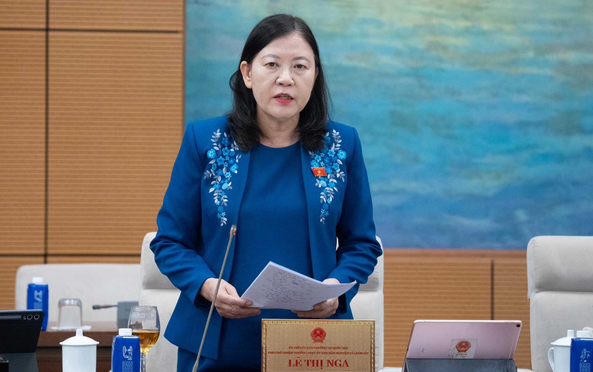 Chủ tịch Quốc hội: Tránh tình trạng công khai thông tin người dân vẫn khó tiếp cận- Ảnh 3.