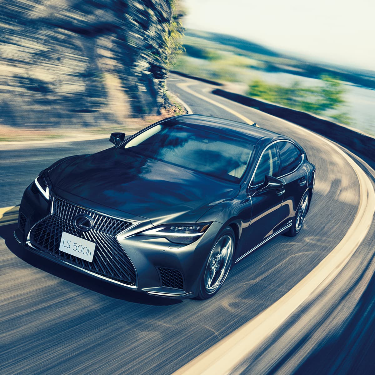 Doanh số nhiều mẫu xe rơi mạnh sau kỳ nghỉ Tết- Ảnh 1.