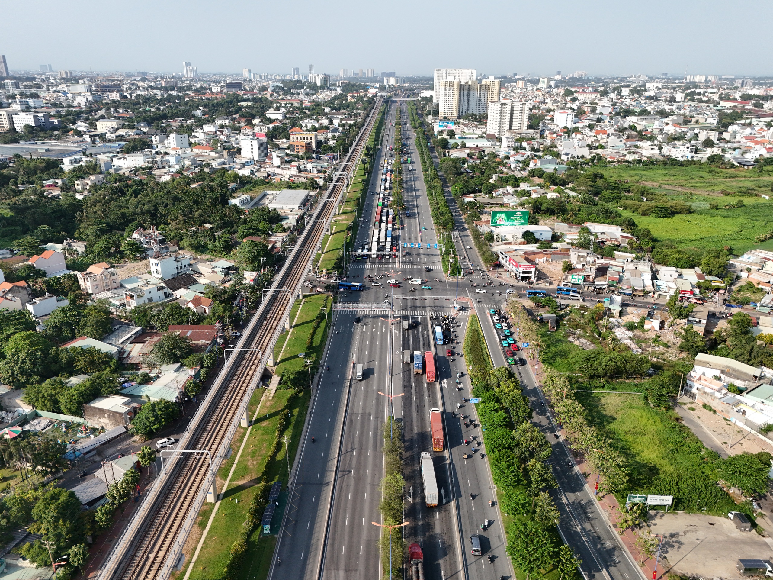 Gần 3km đường V&agrave;nh đai 2 TP.HCM hiện thi c&ocirc;ng ra sao sau 3 th&aacute;ng t&aacute;i khởi động?- Ảnh 11.