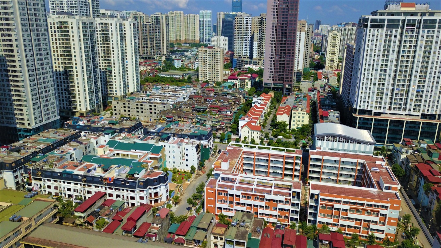 Người mua nhà dè dặt trước "bẫy" lãi suất thả nổi- Ảnh 1. C:\Users\ASUS\Desktop\báo xây dựng\Ảnh\dji0160-1608213014279150197611.jpg