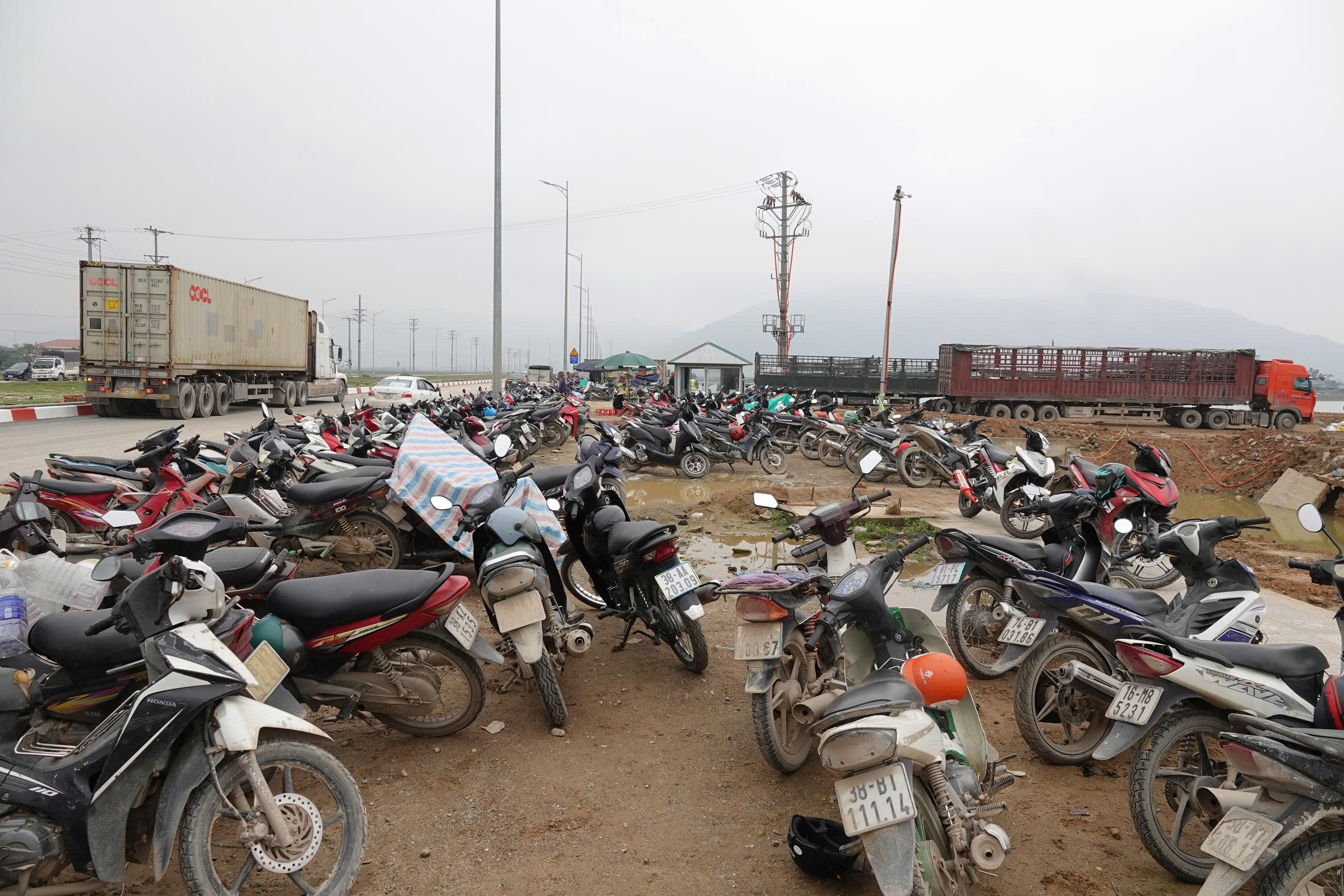 Hà Tĩnh đối diện vấn nạn thiếu nhà ở công nhân trong khu công nghiệp- Ảnh 2. Hà Tĩnh đối diện vấn nạn thiếu nhà ở công nhân trong khu công nghiệp- Ảnh 2.