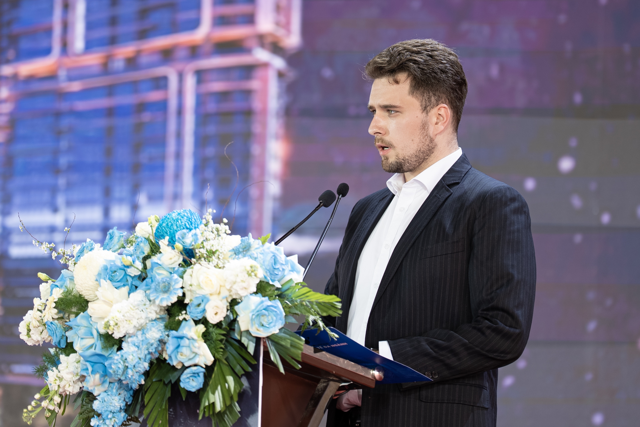 Sunshine Group khởi công Noble West Lake Ha Noi - tổ hợp căn hộ hàng hiệu số 1 Việt Nam - Ảnh 3. Sunshine Group khởi công Noble West Lake Ha Noi - tổ hợp căn hộ hàng hiệu số 1 Việt Nam - Ảnh 3.