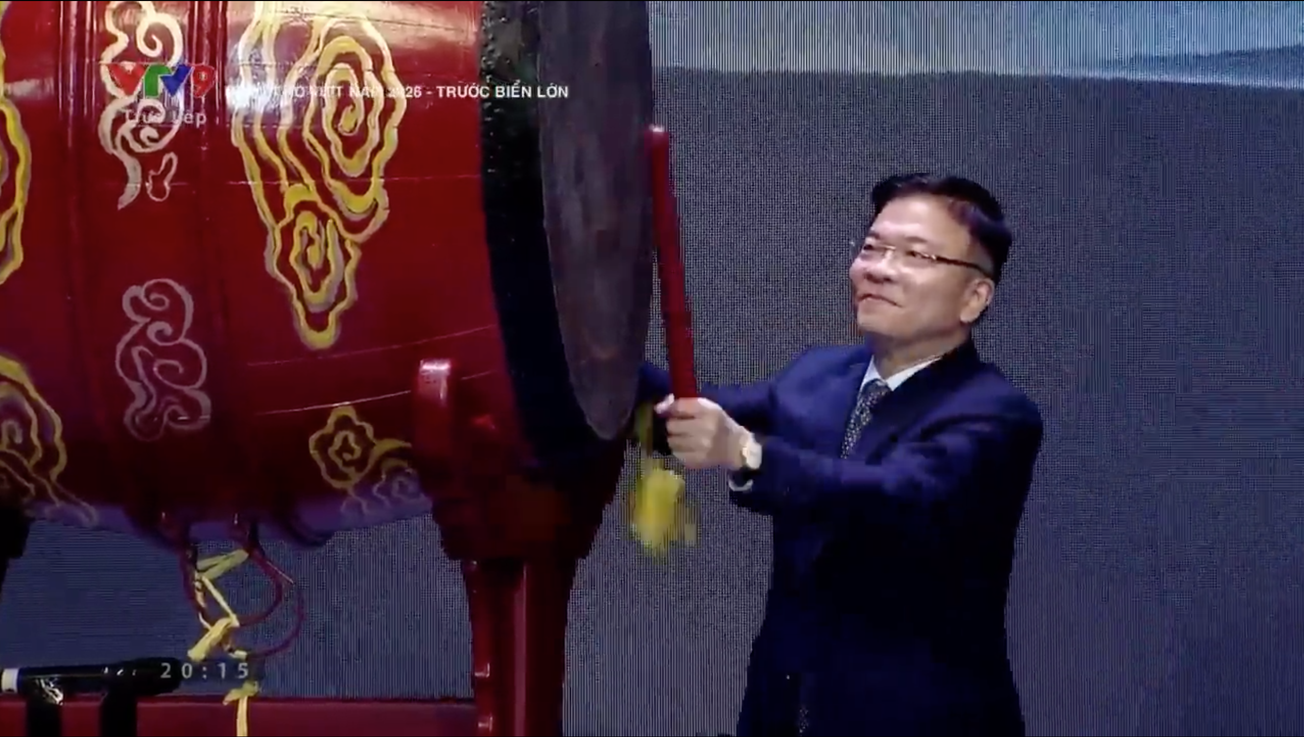 &Ocirc;ng Nguyễn Quang Thiều: C&aacute;c thế hệ nh&agrave; thơ g&oacute;p phần tạo n&ecirc;n cốt c&aacute;ch, tư thế của d&acirc;n tộc- Ảnh 3.