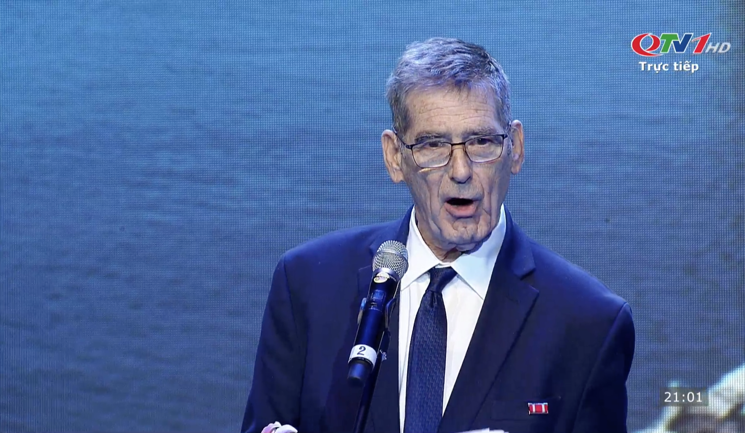 &Ocirc;ng Nguyễn Quang Thiều: C&aacute;c thế hệ nh&agrave; thơ g&oacute;p phần tạo n&ecirc;n cốt c&aacute;ch, tư thế của d&acirc;n tộc- Ảnh 5.