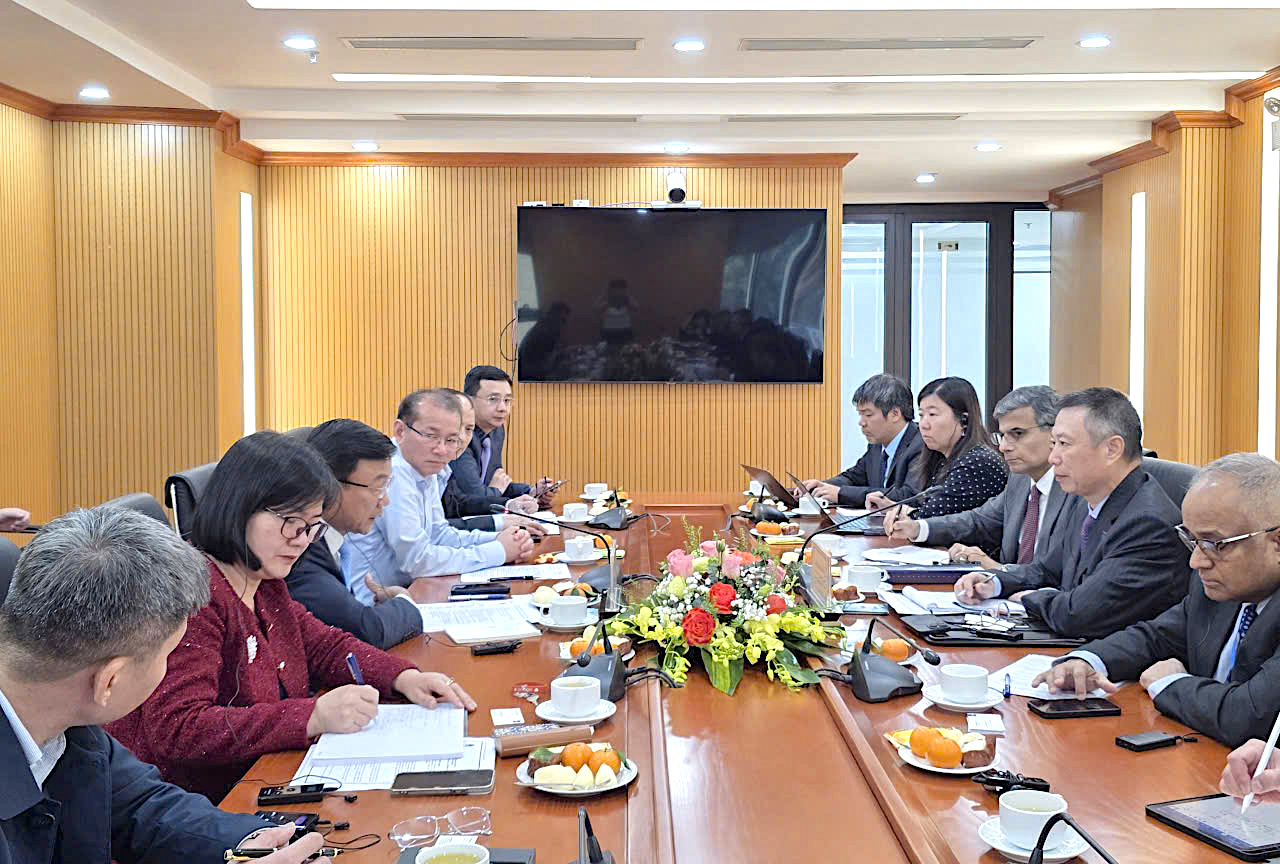 ADB mong muốn hỗ trợ vốn cho ph&aacute;t triển hạ tầng x&acirc;y dựng, giao th&ocirc;ng tại Việt Nam- Ảnh 1.