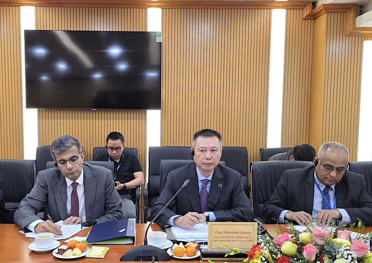 ADB mong muốn hỗ trợ vốn cho ph&aacute;t triển hạ tầng x&acirc;y dựng, giao th&ocirc;ng tại Việt Nam- Ảnh 2.