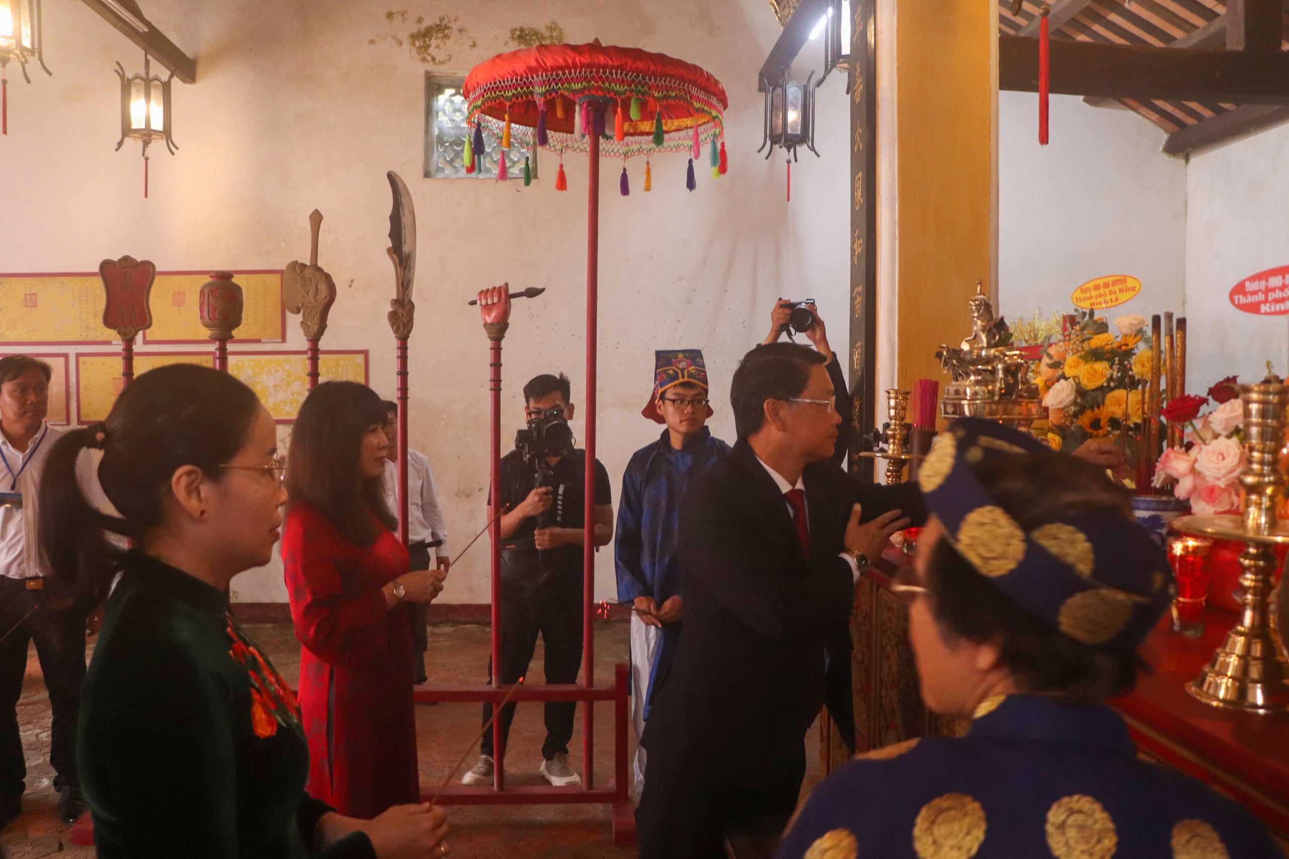 Di sản văn h&oacute;a phi vật thể Tết Nguy&ecirc;n ti&ecirc;u được t&aacute;i hiện tại phố cổ Hội An- Ảnh 2.