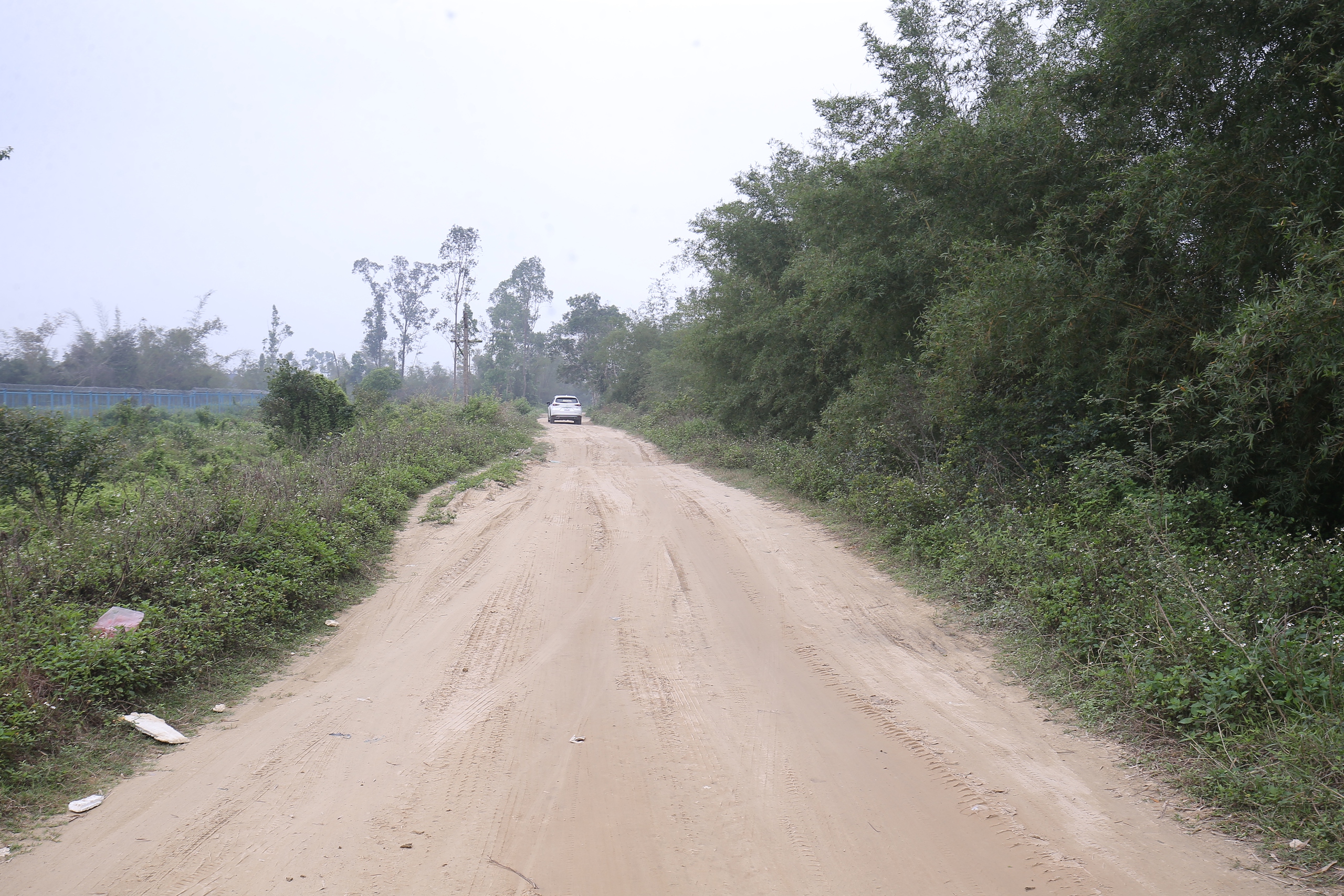 Nghệ An gấp rút giải phóng mặt bằng dự án kéo dài đường băng sân bay Vinh- Ảnh 2. Nghệ An gấp rút giải phóng mặt bằng dự án kéo dài đường băng sân bay Vinh- Ảnh 2.