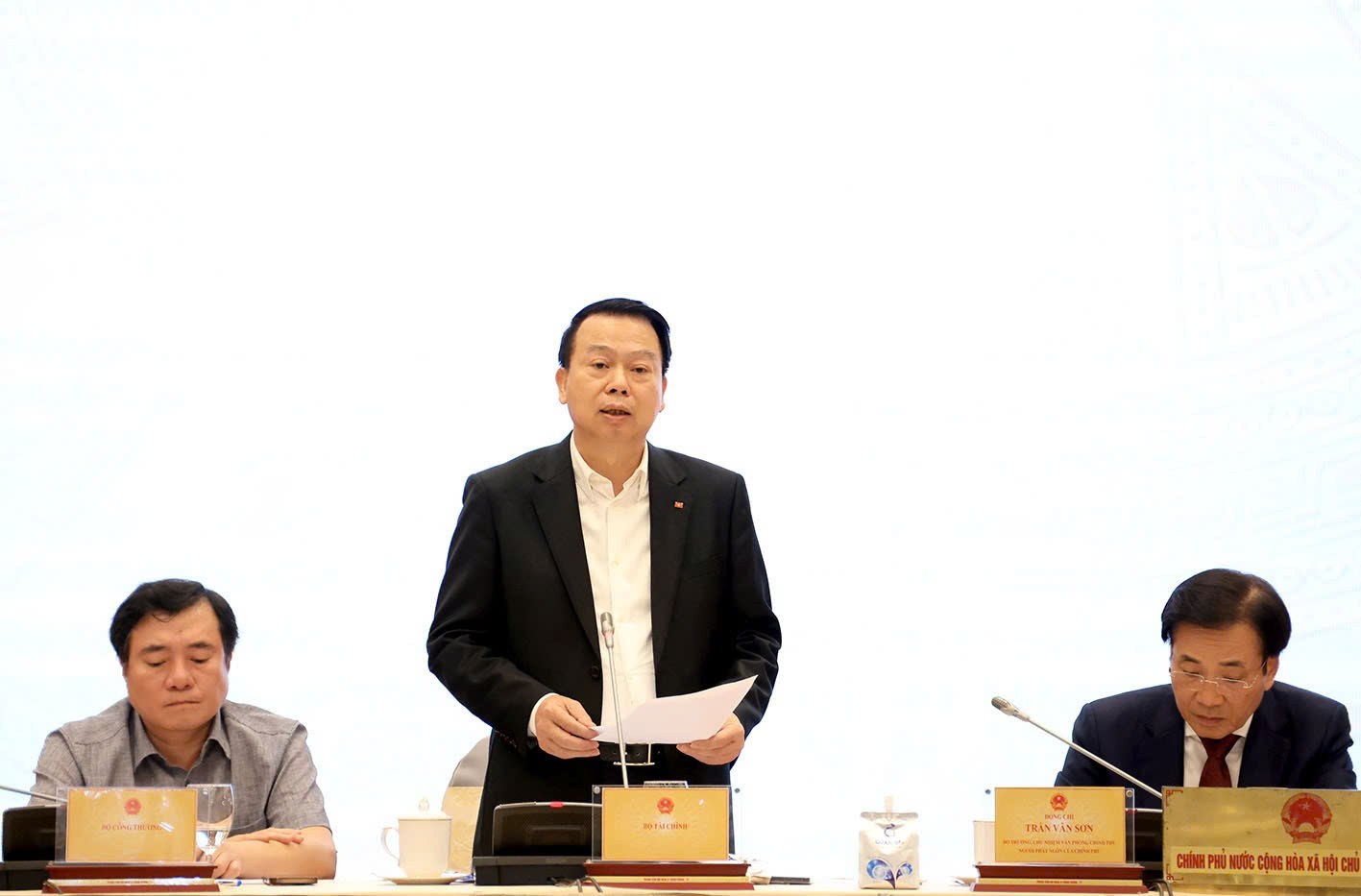 Thị trường bất động sản sẽ "sôi động trong sự thận trọng"- Ảnh 2. Thị trường bất động sản sẽ "sôi động trong sự thận trọng"- Ảnh 2.