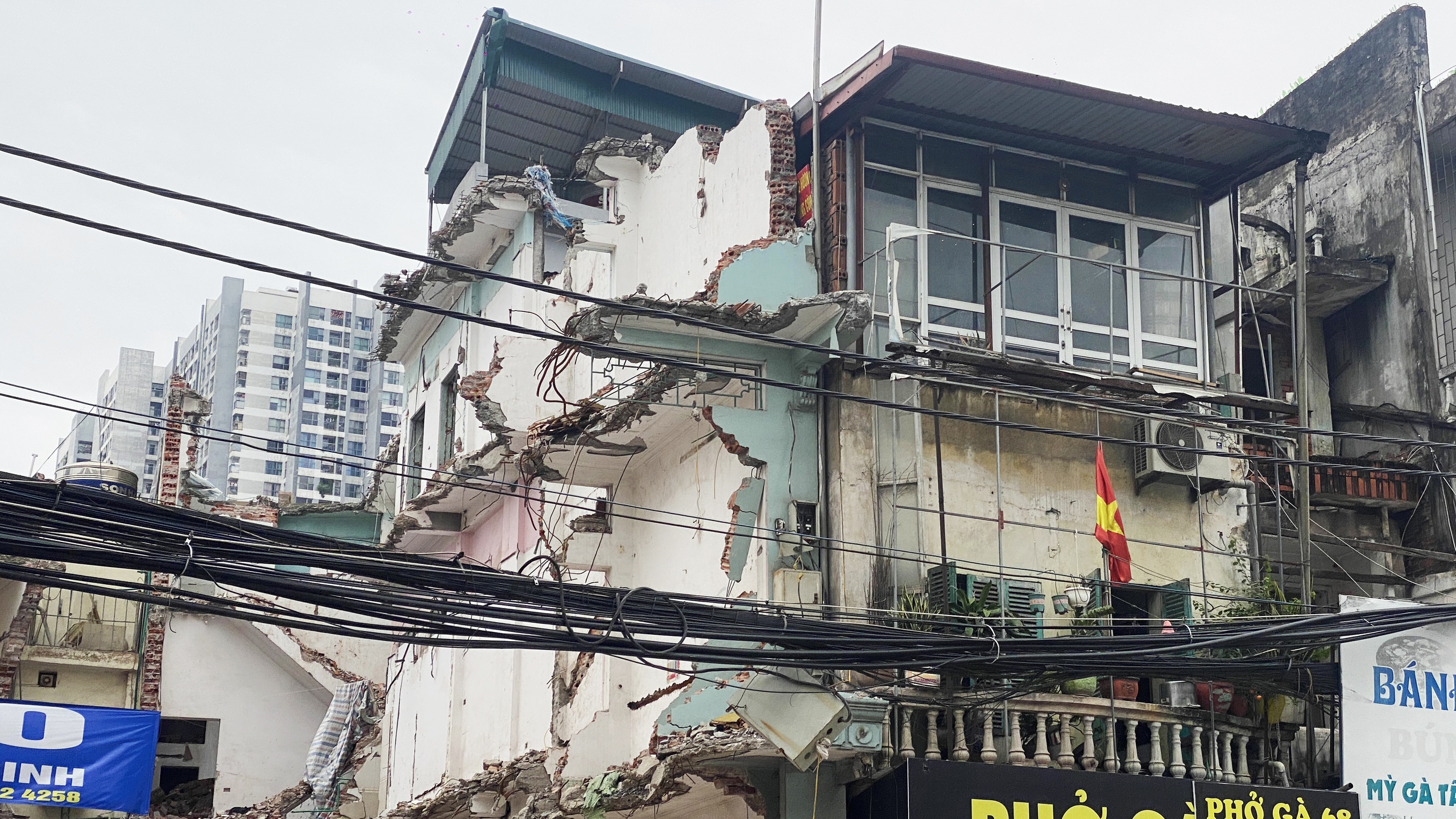 H&agrave; Nội: Phường Vĩnh Tuy đẩy nhanh tiến độ GPMB dự &aacute;n đường Tam Trinh- Ảnh 3.