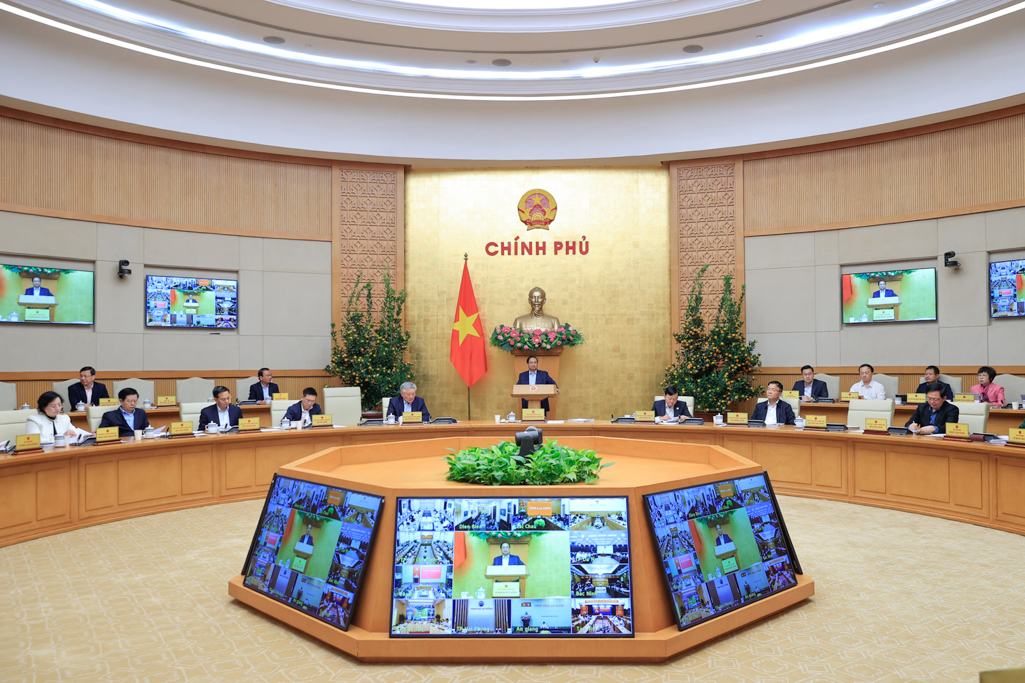 Thủ tướng: Kiên định mục tiêu tăng trưởng từ 10% trở lên- Ảnh 2. Thủ tướng: Kiên định mục tiêu tăng trưởng từ 10% trở lên- Ảnh 2.