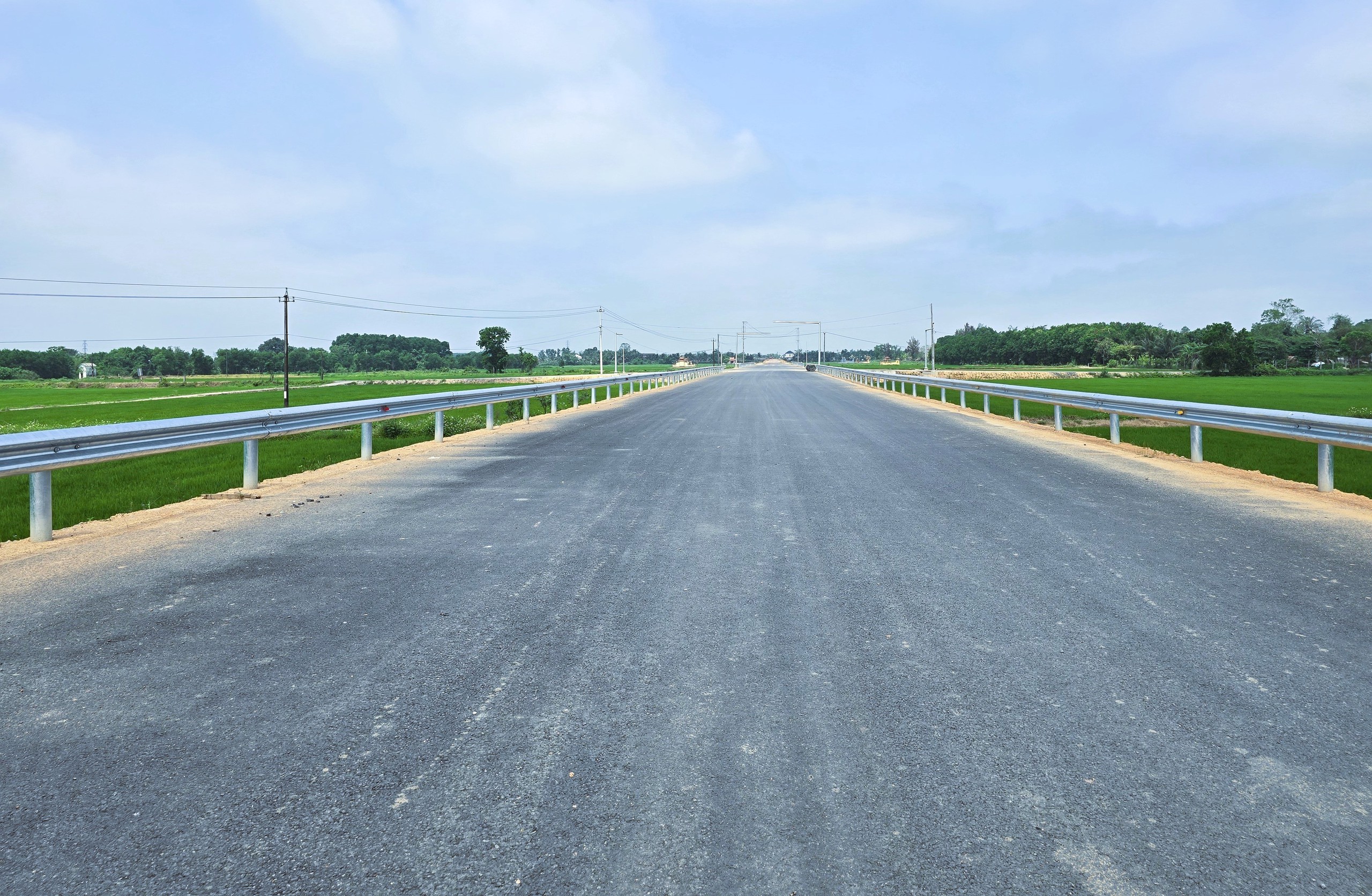 Quảng Trị: Đẩy nhanh dự &aacute;n đường tr&aacute;nh Đ&ocirc;ng H&agrave;, th&aacute;ng 6 nối th&ocirc;ng to&agrave;n tuyến- Ảnh 11.