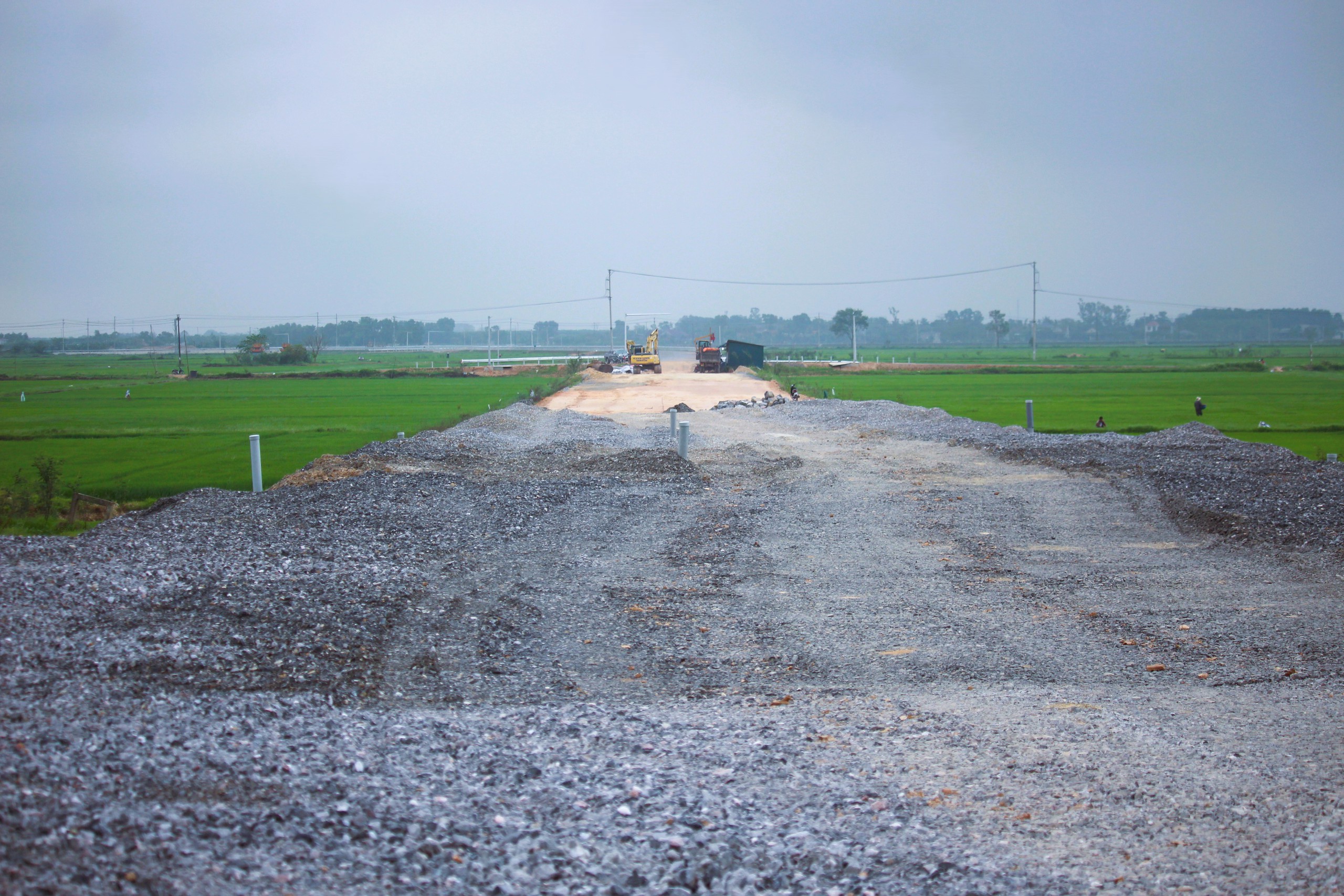 Quảng Trị: Đẩy nhanh dự &aacute;n đường tr&aacute;nh Đ&ocirc;ng H&agrave;, th&aacute;ng 6 nối th&ocirc;ng to&agrave;n tuyến- Ảnh 13.