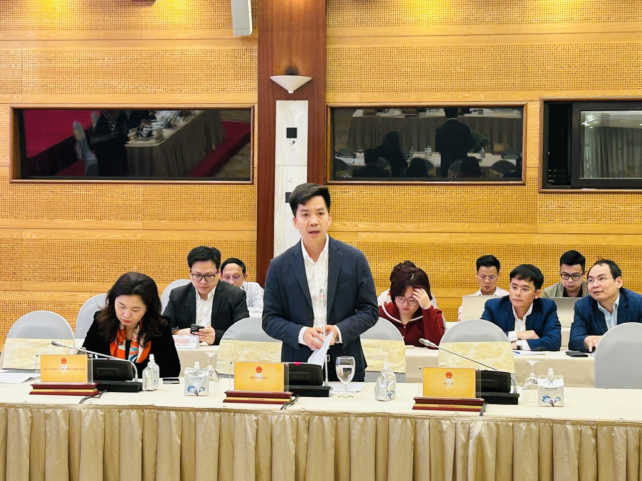 Thị trường bất động sản sẽ "sôi động trong sự thận trọng"- Ảnh 1. Thị trường bất động sản sẽ "sôi động trong sự thận trọng"- Ảnh 1.