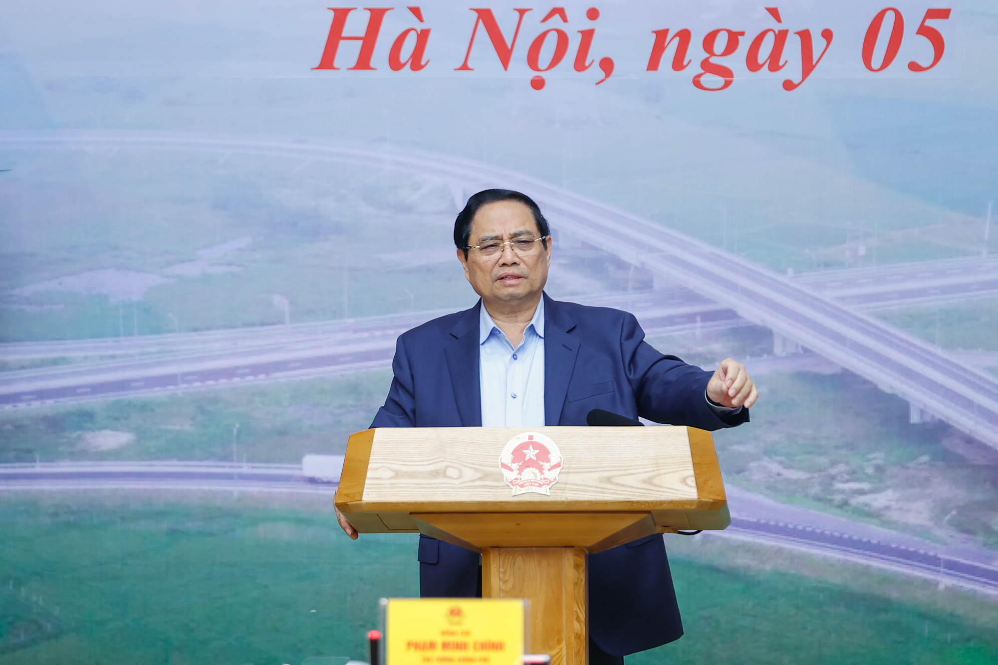 Thủ tướng: Cả nước đã hoàn thành và khởi công hơn 4.000km đường bộ cao tốc- Ảnh 2. Thủ tướng: Cả nước đã hoàn thành và khởi công hơn 4.000km đường bộ cao tốc- Ảnh 2.