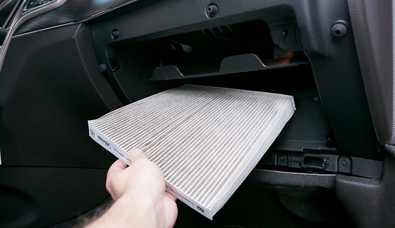 Mùa nồm ẩm, nên làm gì để tránh xe mốc và hỏng nội thất?- Ảnh 2.